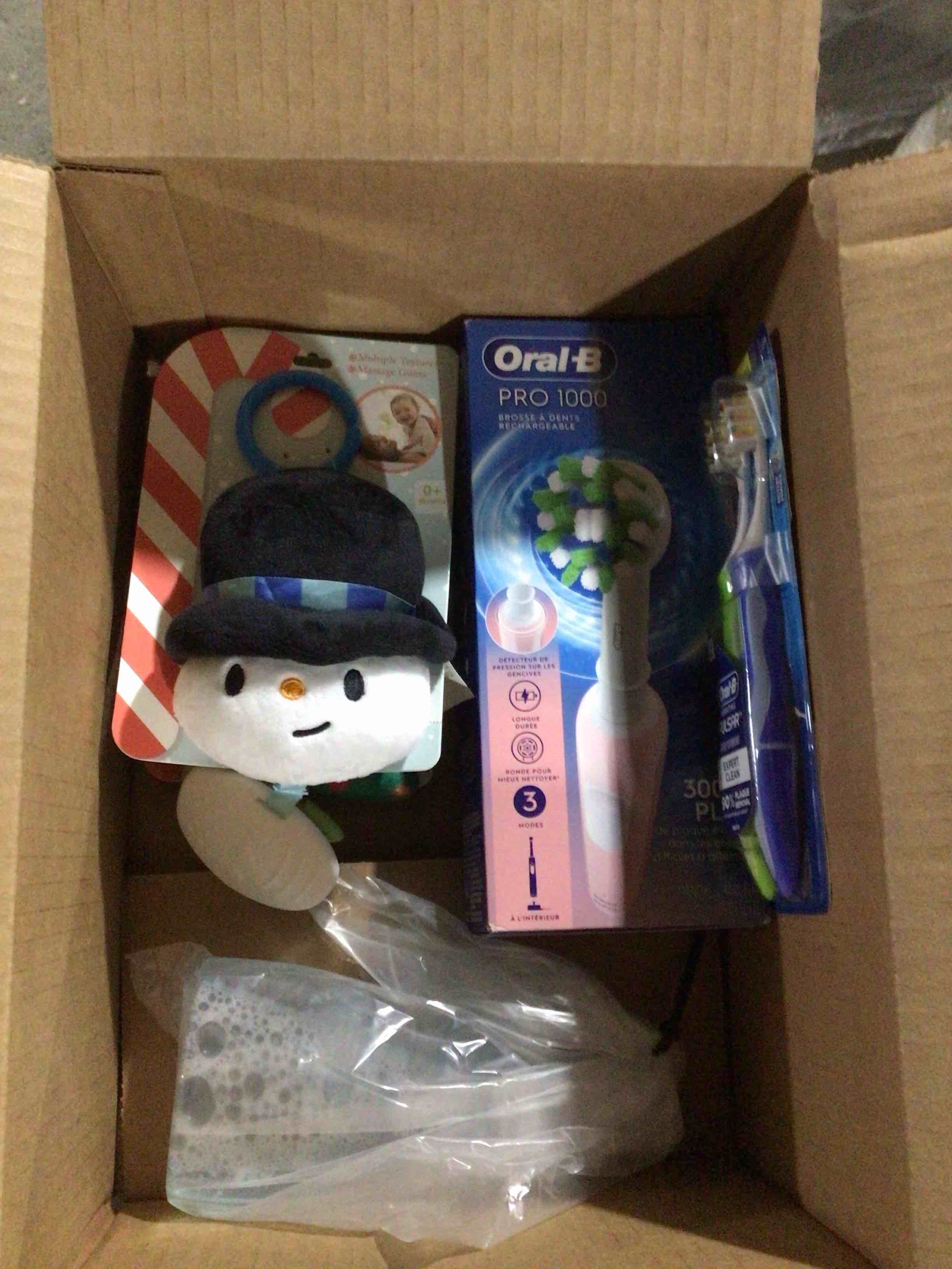 box lot of miscellaneous items 