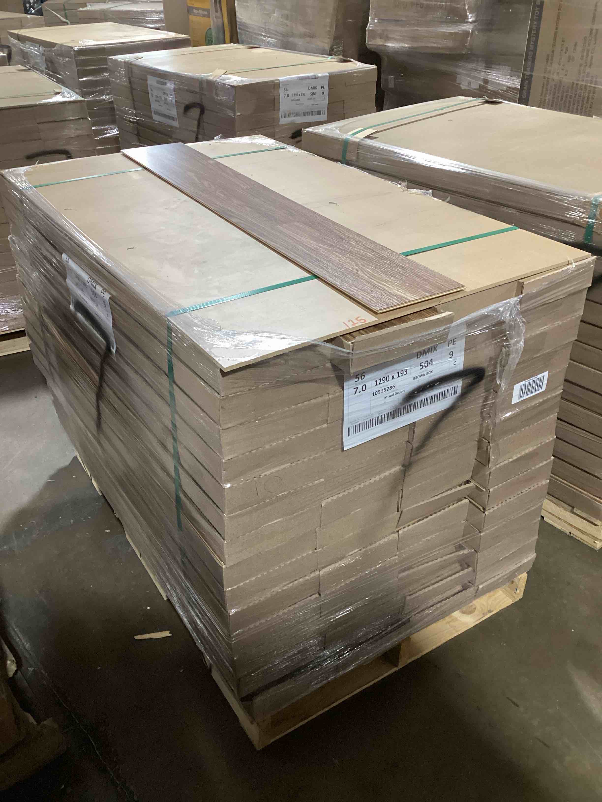 1376.59 Sq.Ft. Of 7mm Laminate Flooring, Your Bid Per Sq.Ft