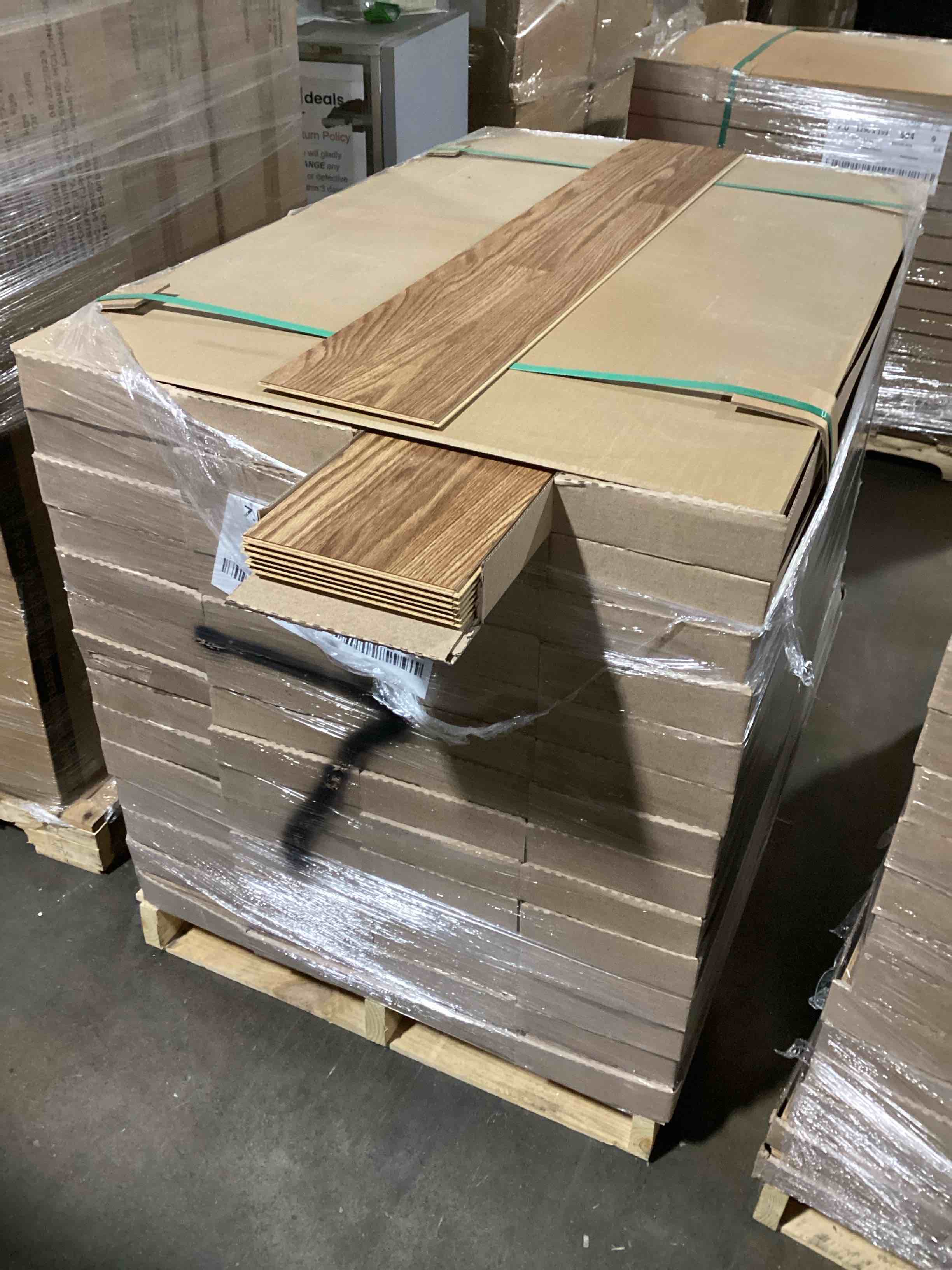 1376.59 Sq.Ft. Of 7mm Laminate Flooring, Your Bid Per Sq.Ft