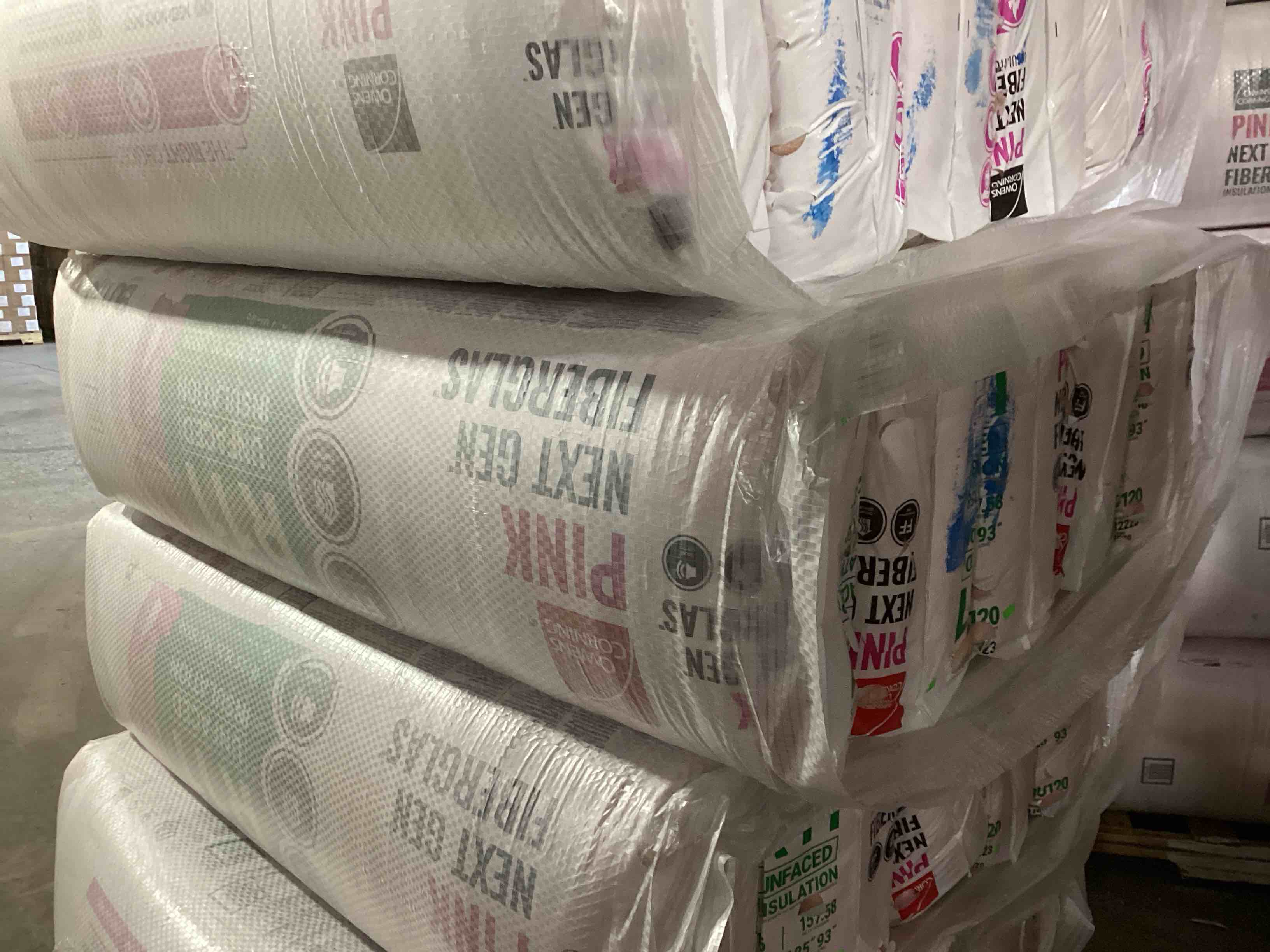 5 Bags of Owen’s Corning R-11 Pink Next Gen Fiberglass Unfaced Batt Insulation, 3.5in x 15.25in x 93in, 16 Pieces Per Bag And 175.58 Sq.Ft. Per Bag, Your Bid Per Bag