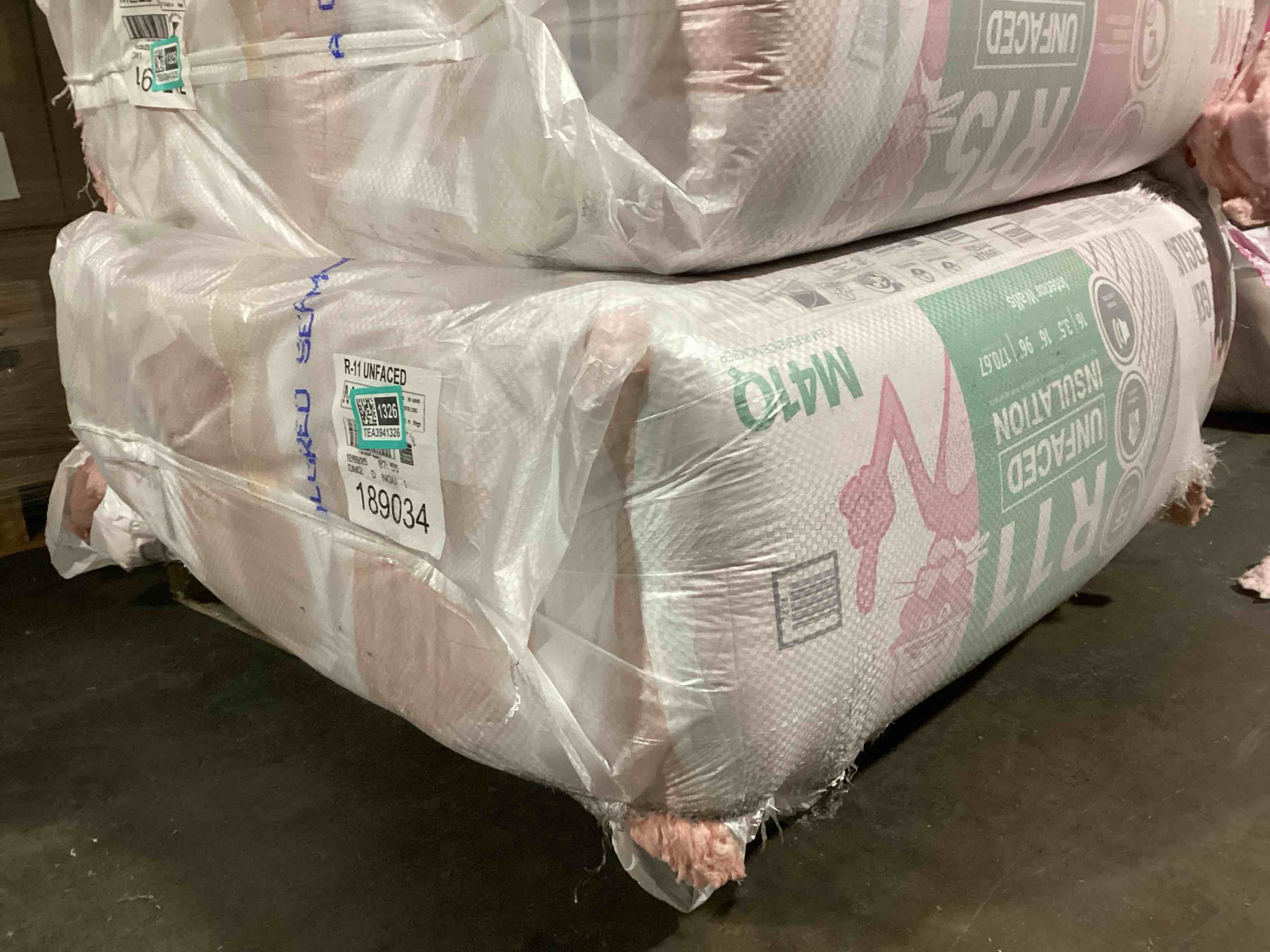 5 Bags of Owen’s Corning R-11 Pink Next Gen Fiberglass Unfaced Batt Insulation, 3.5in x 16in x 96in, 16 Pieces Per Bag And 170.67 Sq.Ft. Per Bag, Your Bid Per Bag
