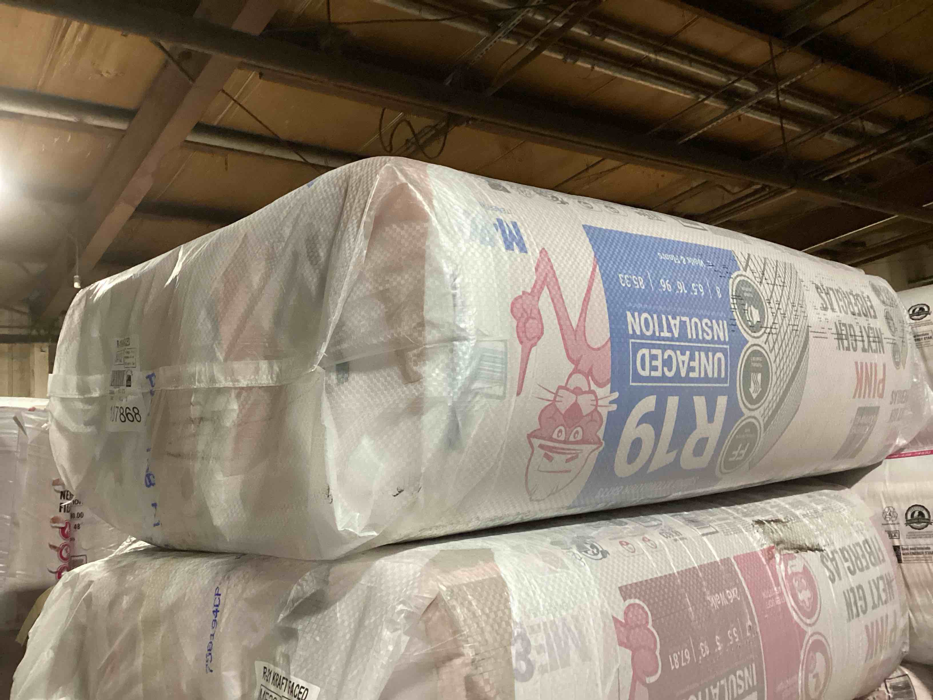 5 Bags of Owen’s Corning R-19 Pink Next Gen Fiberglass Unfaced Batt Insulation, 6.5in x 16in x 96in, 8 Pieces Per Bag And 85.33 Sq.Ft. Per Bag, Your Bid Per Bag
