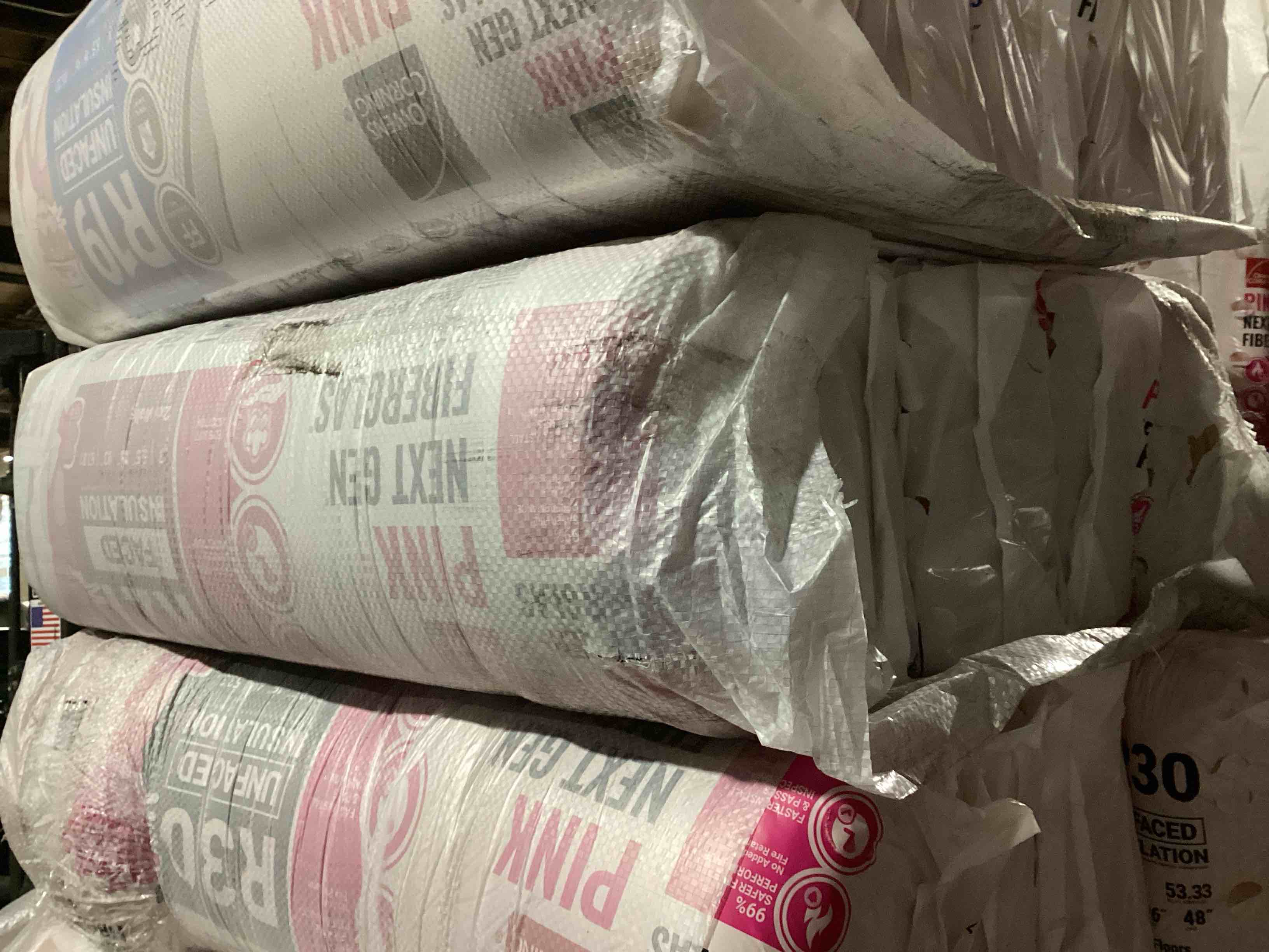5 Bags of Owen’s Corning R-21 Pink Next Gen Fiberglass Faced Batt Insulation, 5.5in x 15in x 93in, 7 Pieces Per Bag And 67.81 Sq.Ft. Per Bag, Your Bid Per Bag