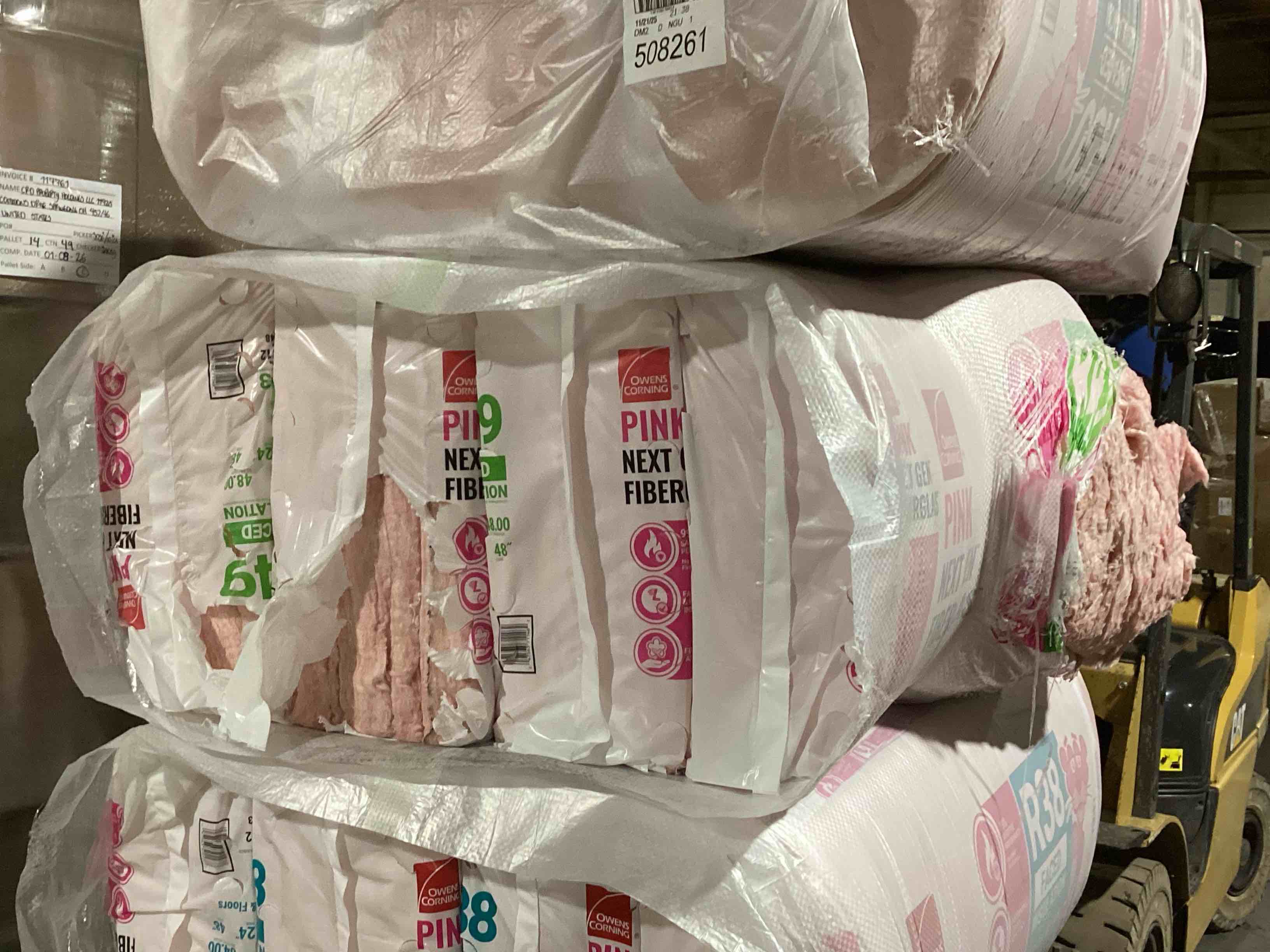 4 Bags of Owen’s Corning R-49 Pink Next Gen Fiberglass Faced Batt Insulation, 14in x 24in x 48in, 6 Pieces Per Bag And 48.00 Sq.Ft. Per Bag, Your Bid Per Bag