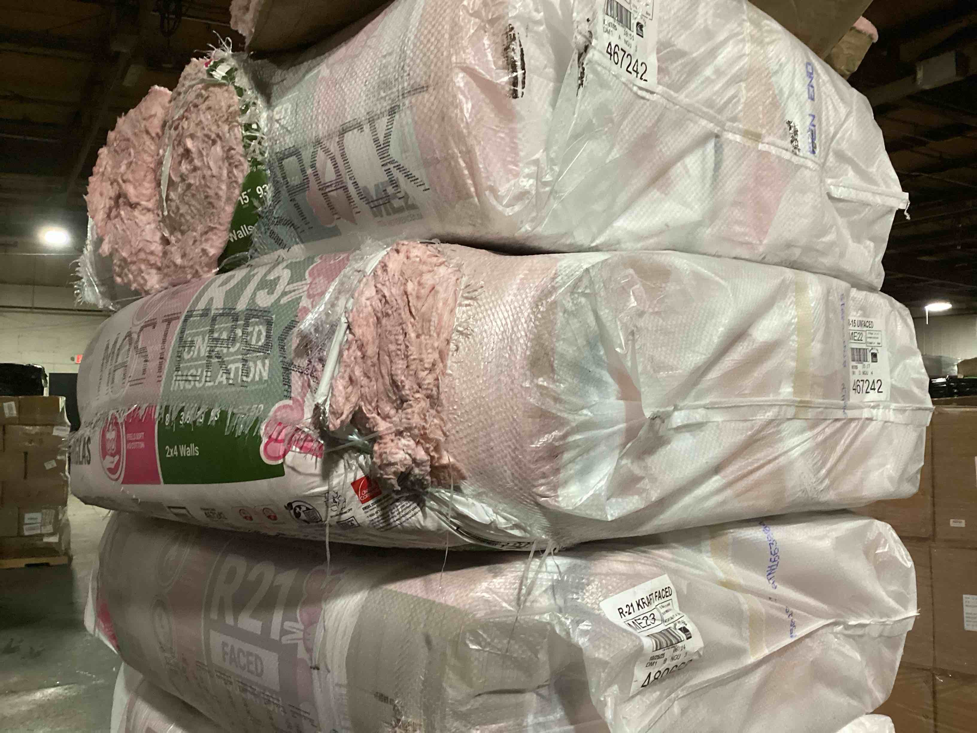 5 Bags of Owen’s Corning R-15 Pink Next Gen Fiberglass Unfaced Batt Insulation, 3.5in x 15in x 93in, 8 Pieces Per Bag And 77.50 Sq.Ft. Per Bag, Your Bid Per Bag