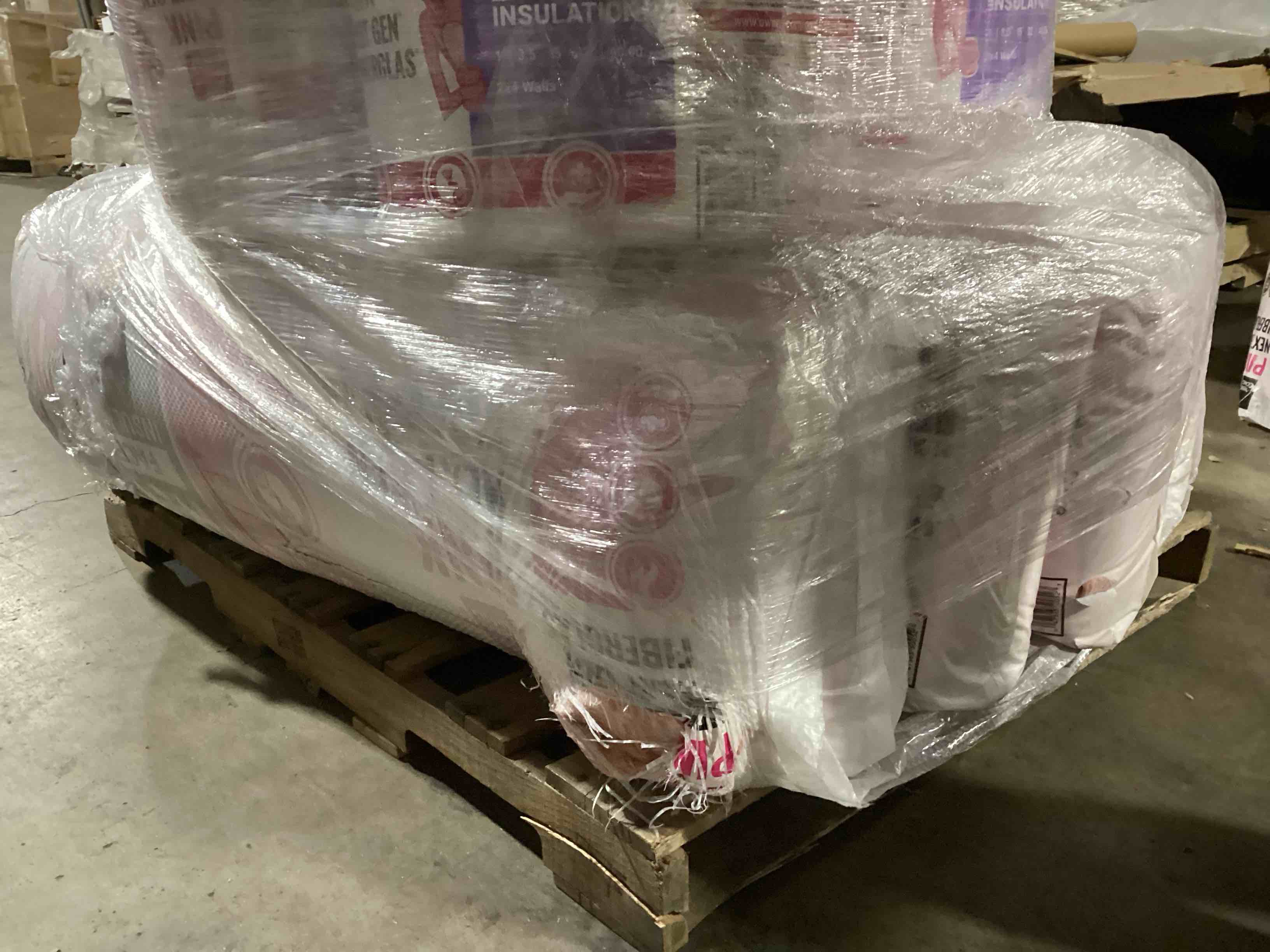 4 Bags of Owen’s Corning R-30 Pink Next Gen Fiberglass Faced Batt Insulation, 9.5in x 16in x 48in, 11 Pieces Per Bag And 58.67 Sq.Ft. Per Bag, Your Bid Per Bag