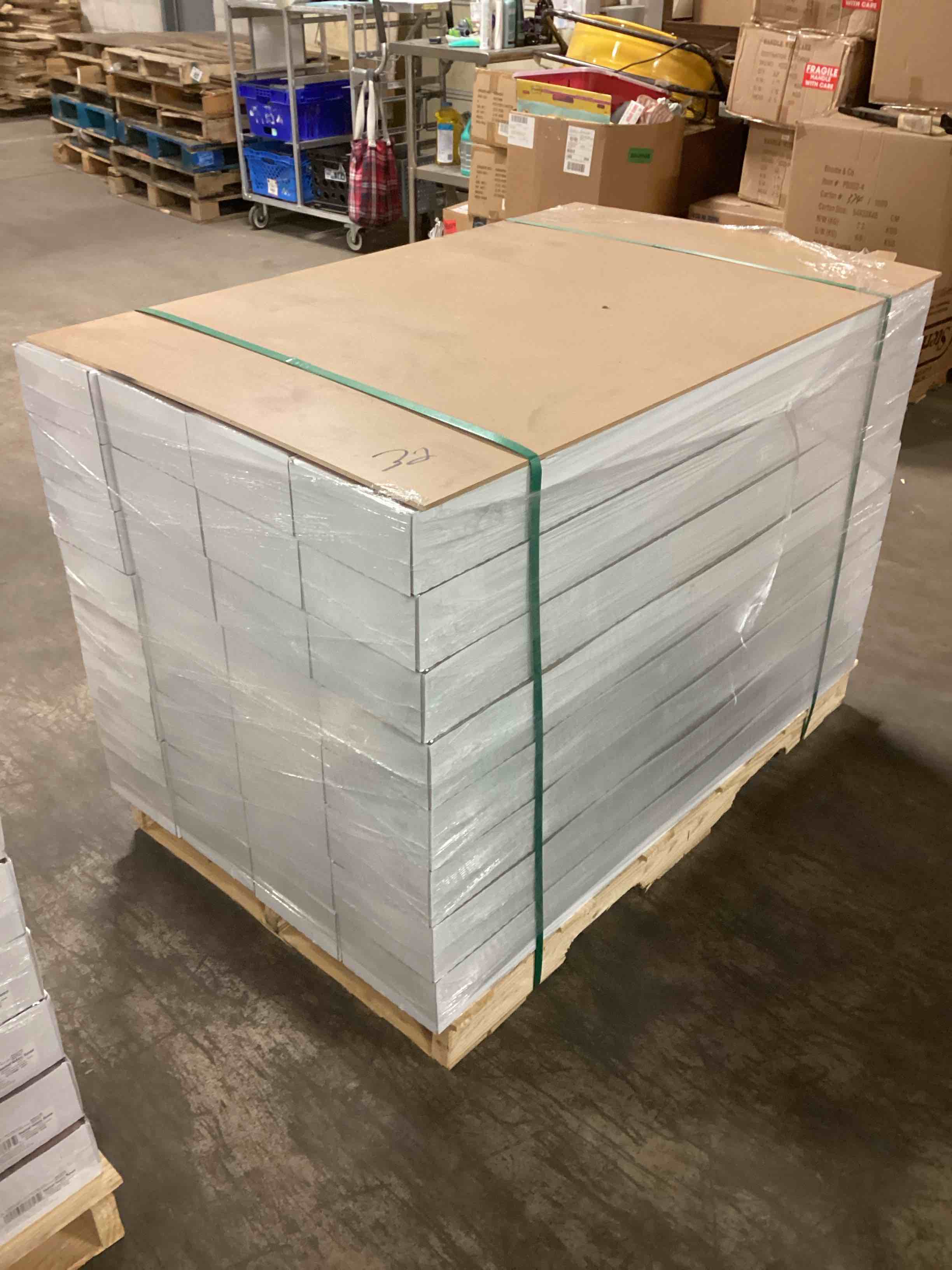 758.08 Sq.Ft. Of 10mm Laminate Flooring, Your Bid Per Sq.Ft