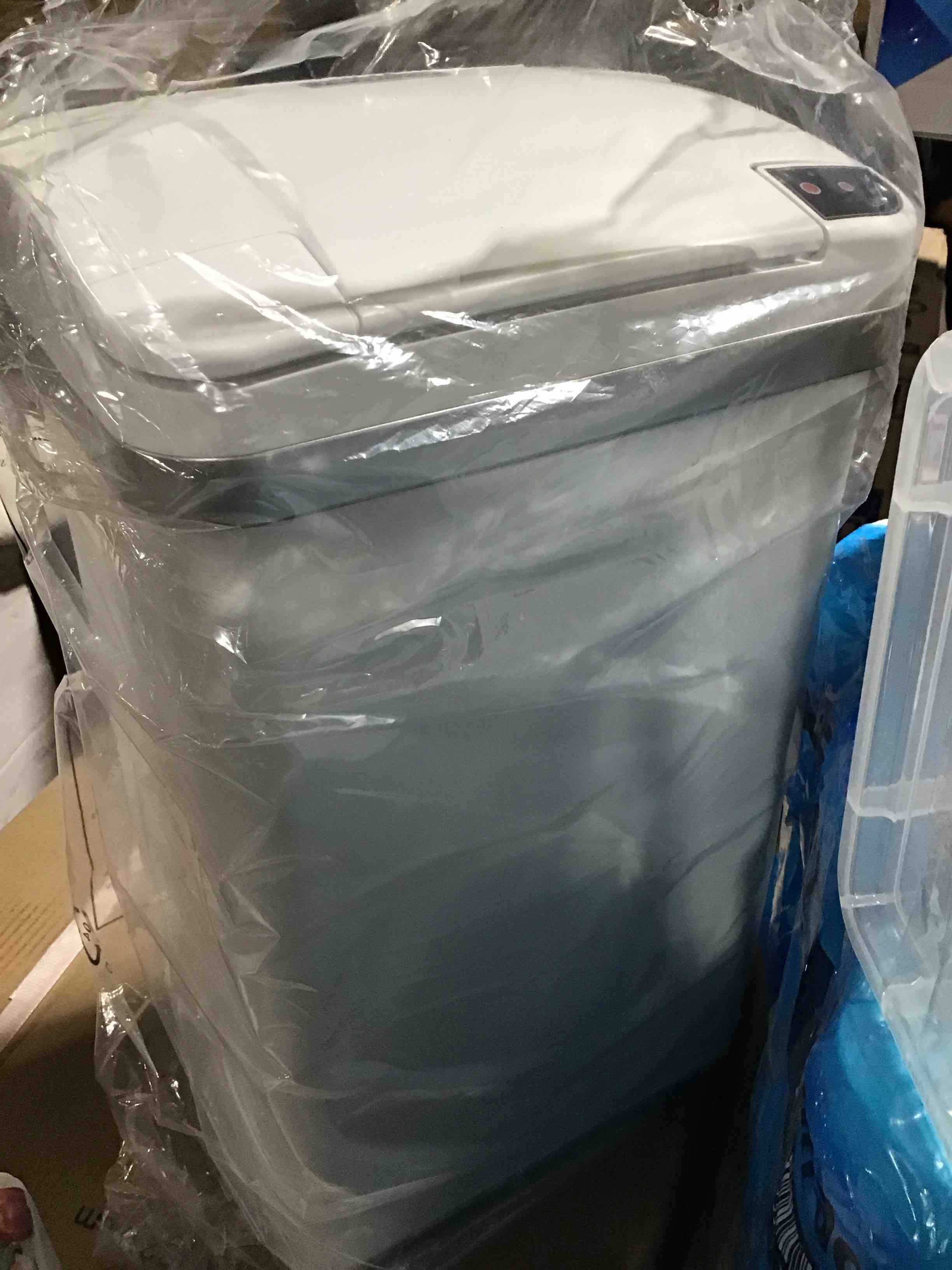 Condition photo showing Good Condition for Naisu 15 Liter Rectangular Plastic Trash Can Wastebasket with Press Type Lid,4 Gallon Slim Plastic Trash Bin, Trash Can Waste Bins for Bedroom, Bathroom, Office, Kitche, Powder Room?Grey?