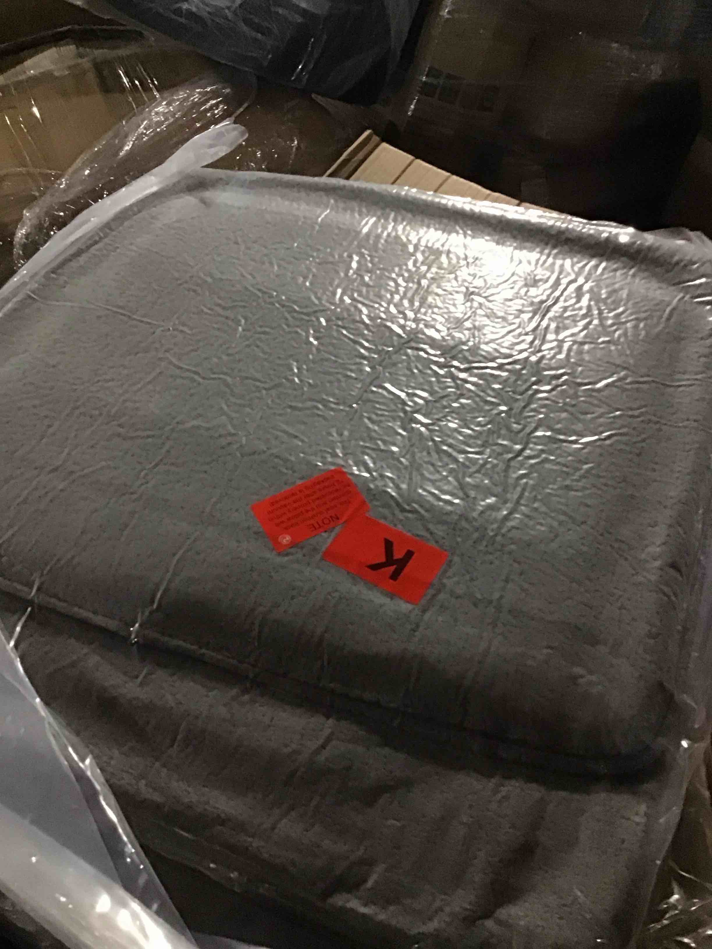 Condition photo showing Good Condition for ( incomplete) WINTER SOFA