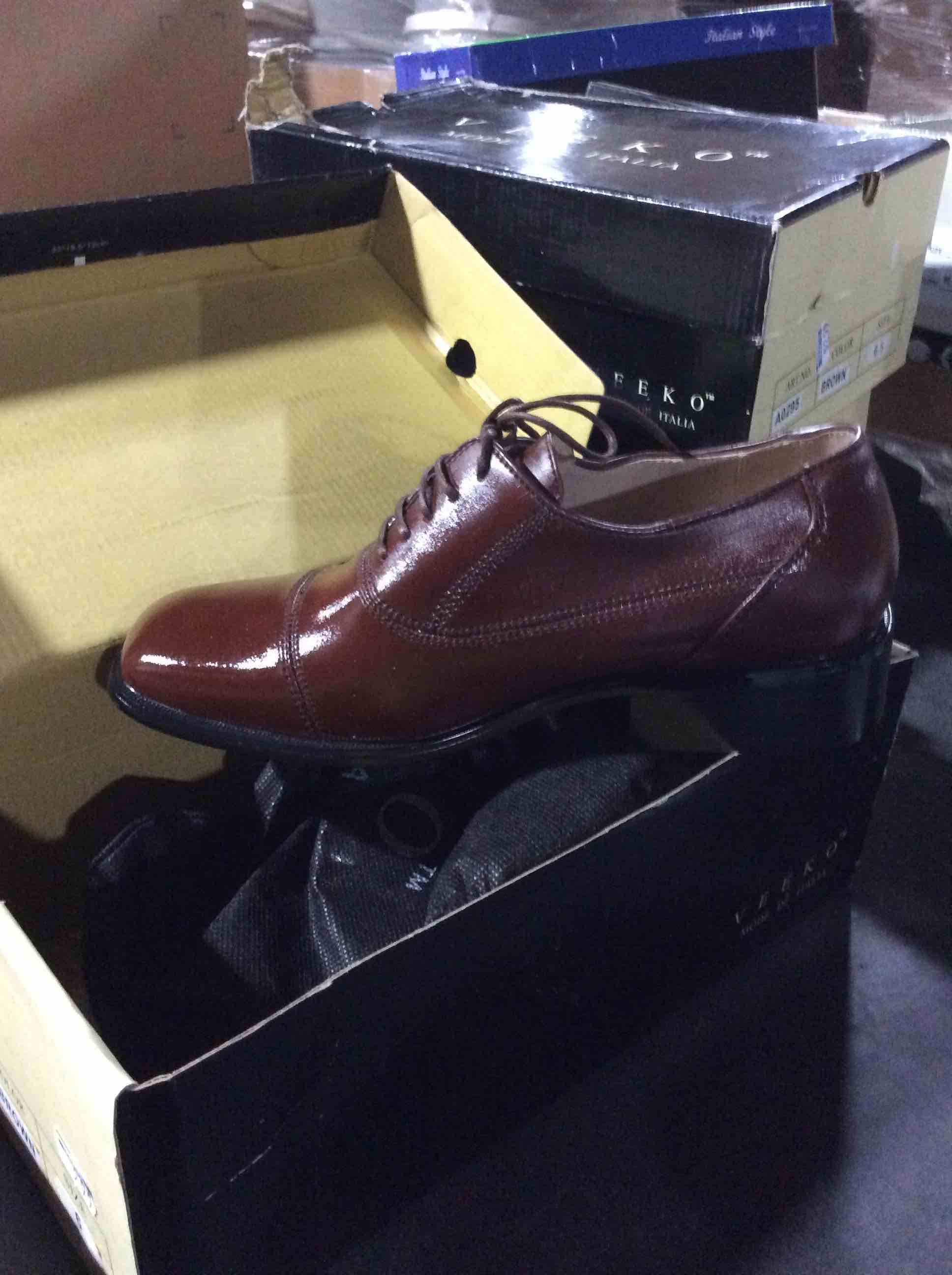 Condition photo showing Good Condition for VEEKO MODE DE ITALIA A0295 BROWN SIZE 9.5