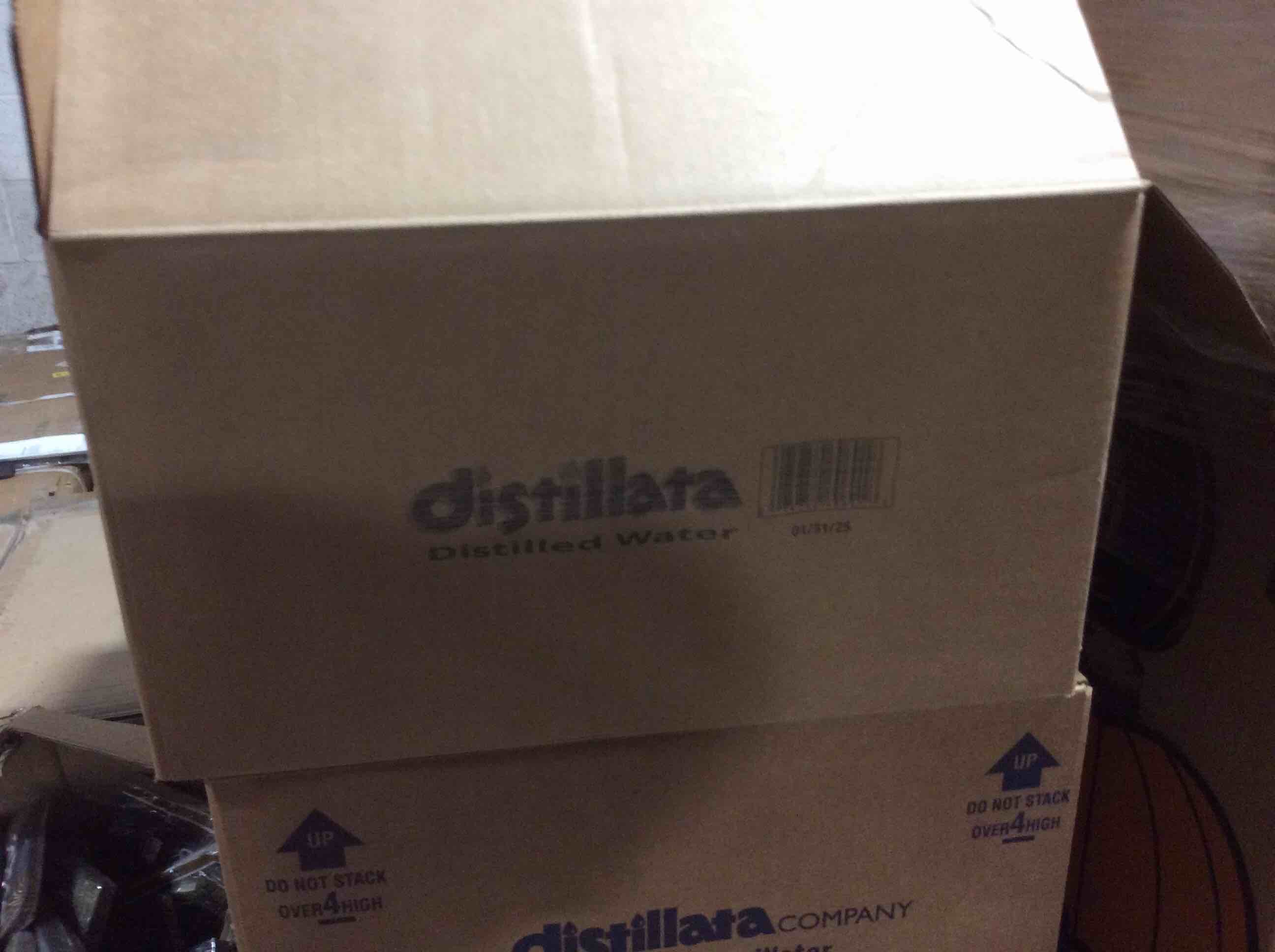 Condition photo showing Good Condition for box lot of miscellaneous items 