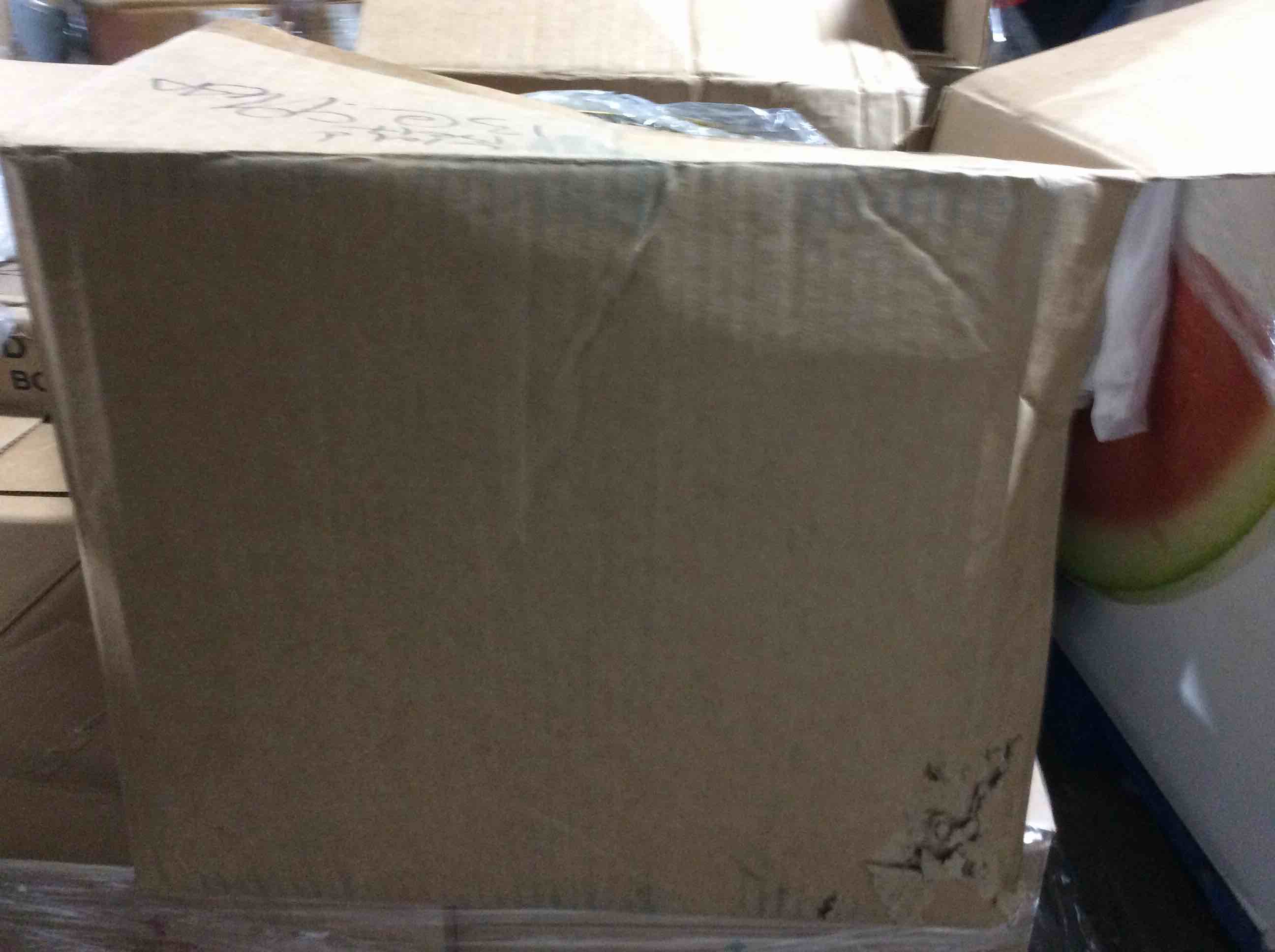 Condition photo showing Good Condition for box lot of miscellaneous items 