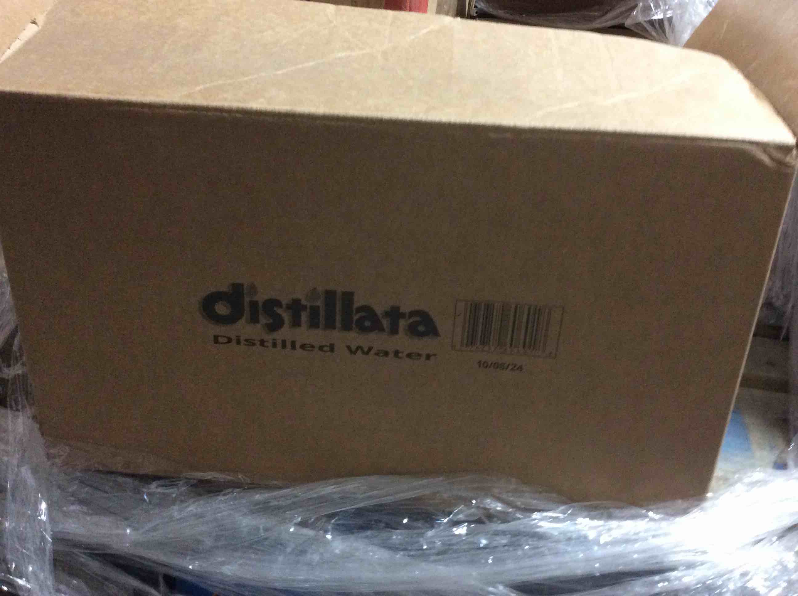 Condition photo showing Good Condition for box lot of miscellaneous items 