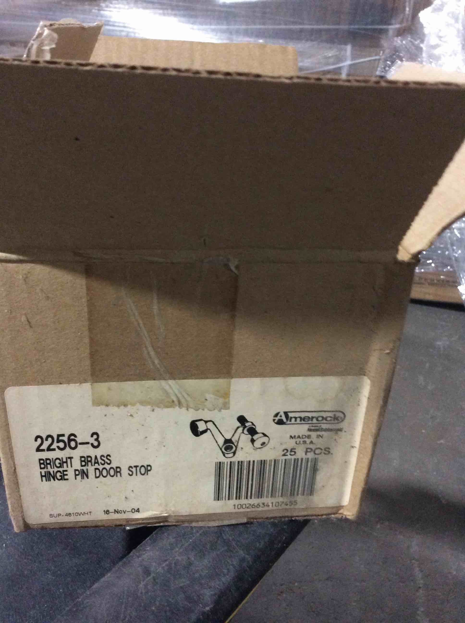 Condition photo showing Good Condition for box of 25 assortment door handle 