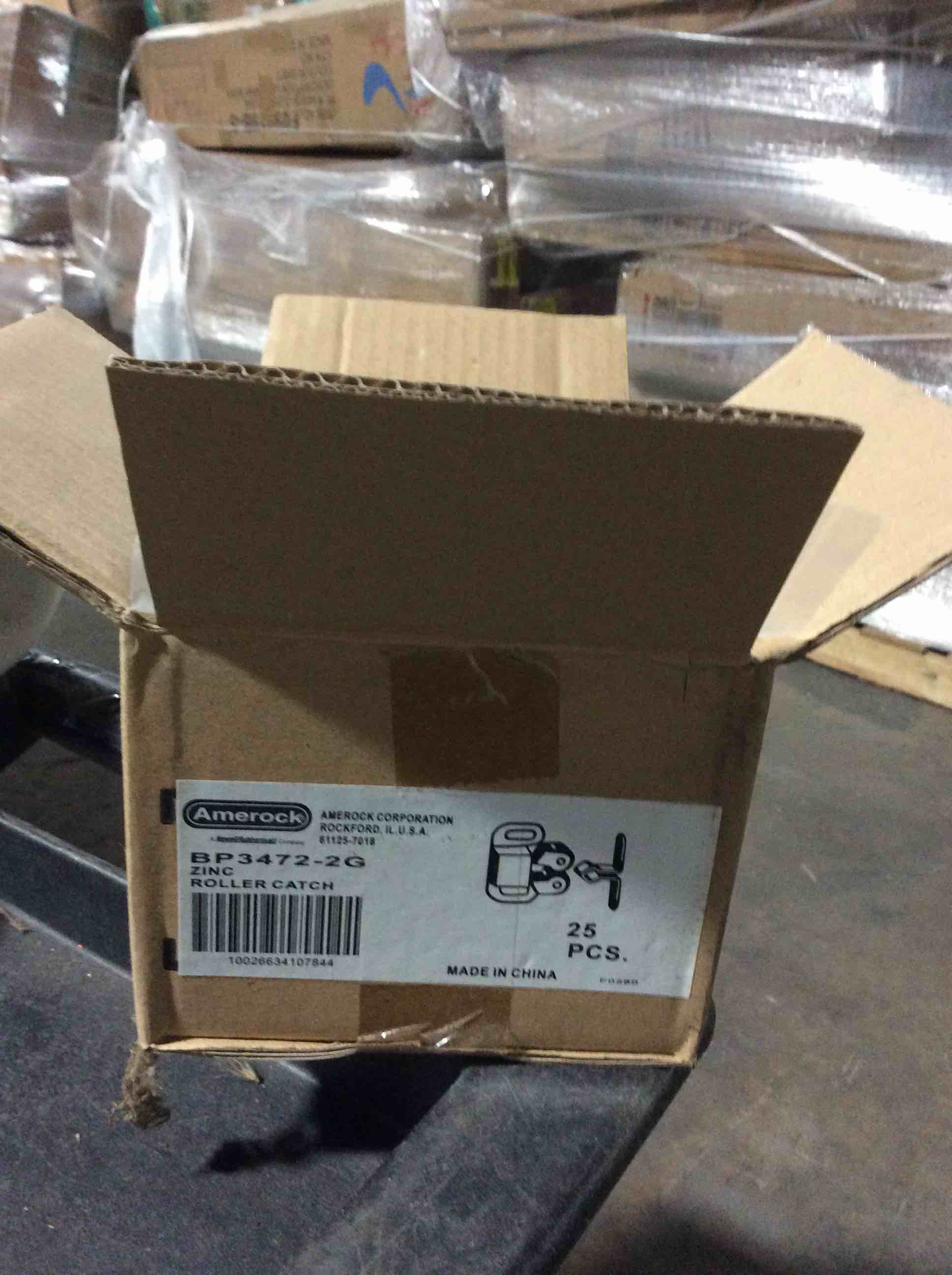 Condition photo showing Good Condition for box of 25 assortment door handle 