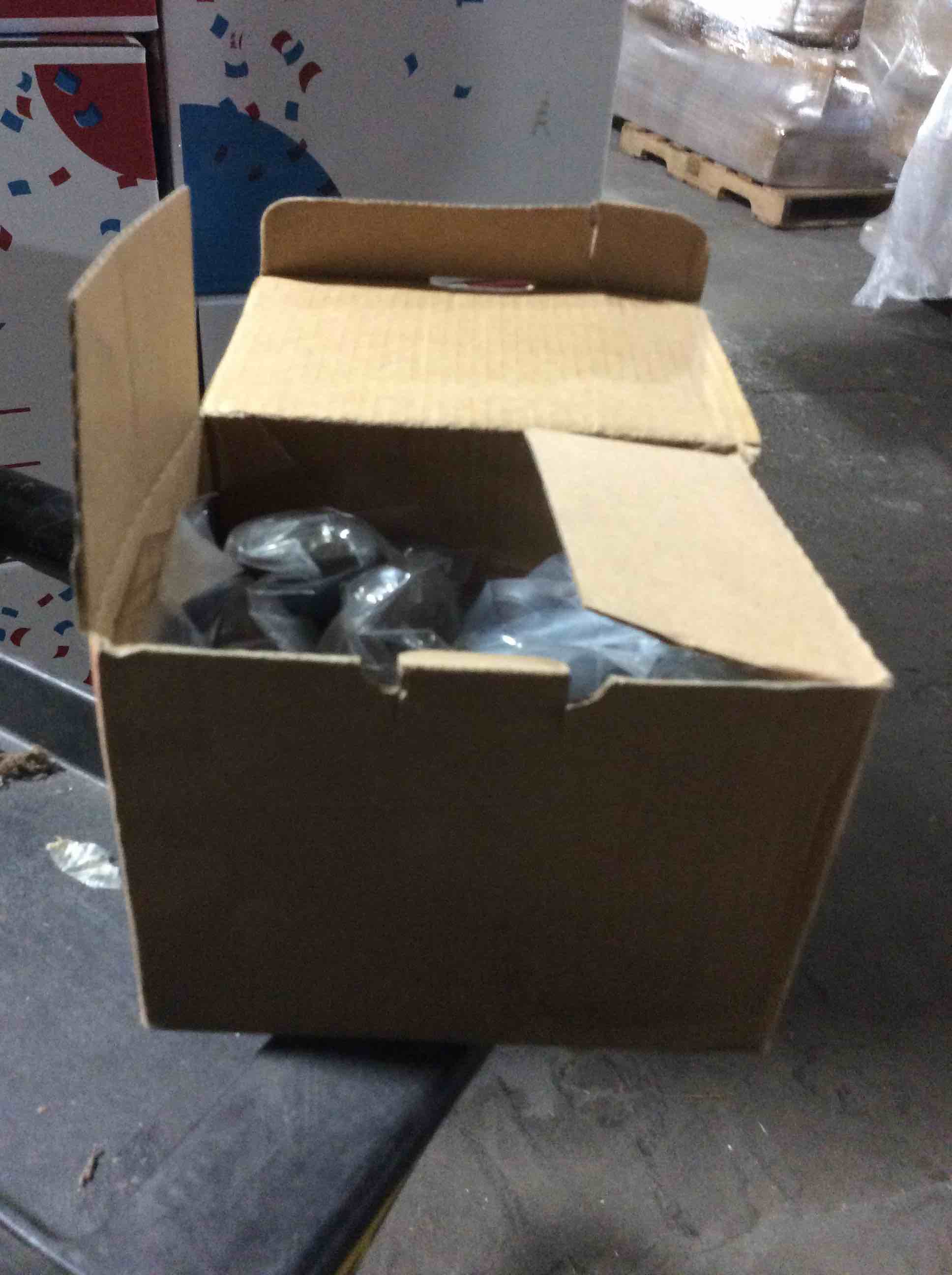 Condition photo showing Good Condition for box of 25 assortment door handle 