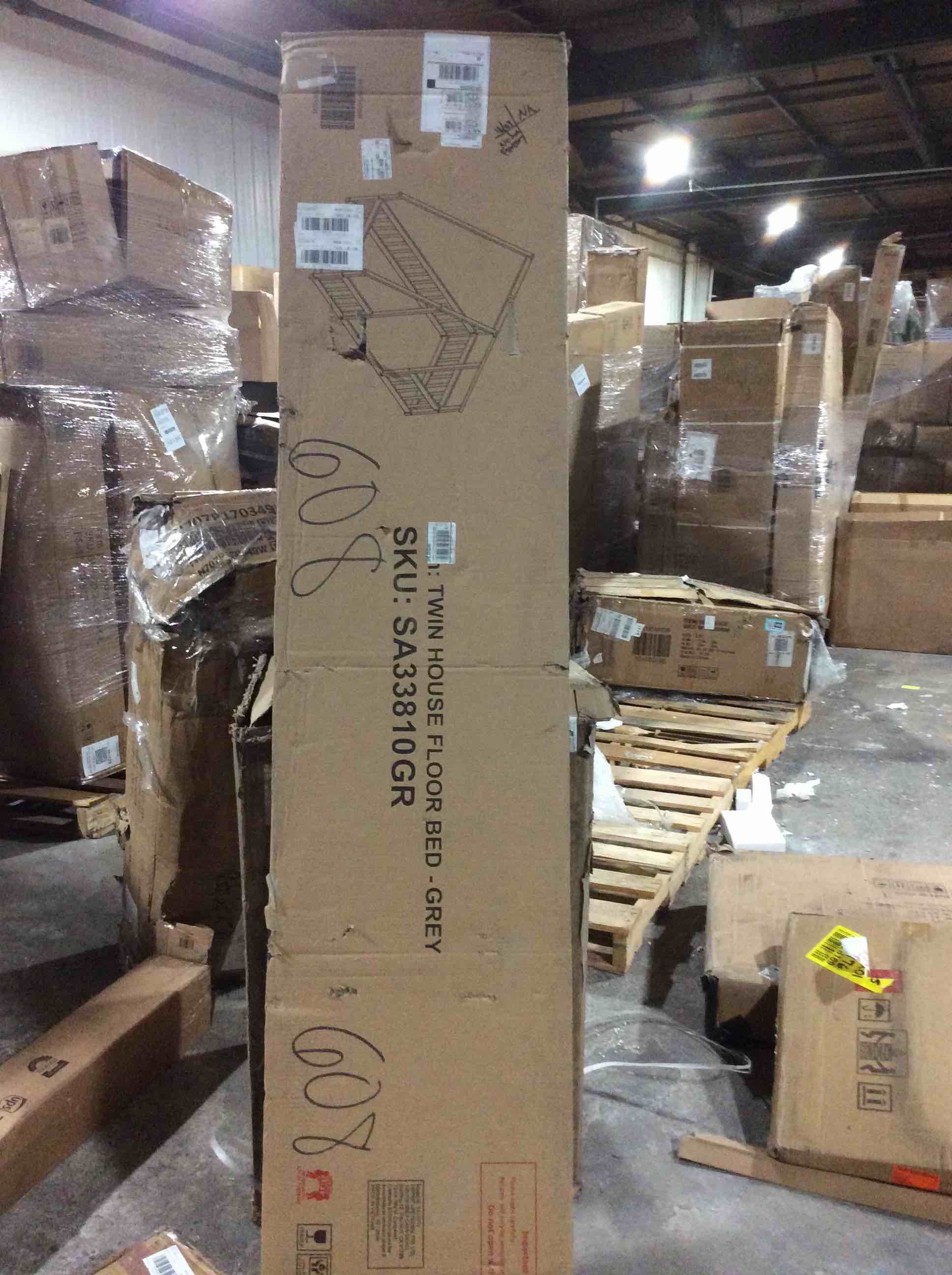 Condition photo showing Good Condition for twin house floor bed–grey