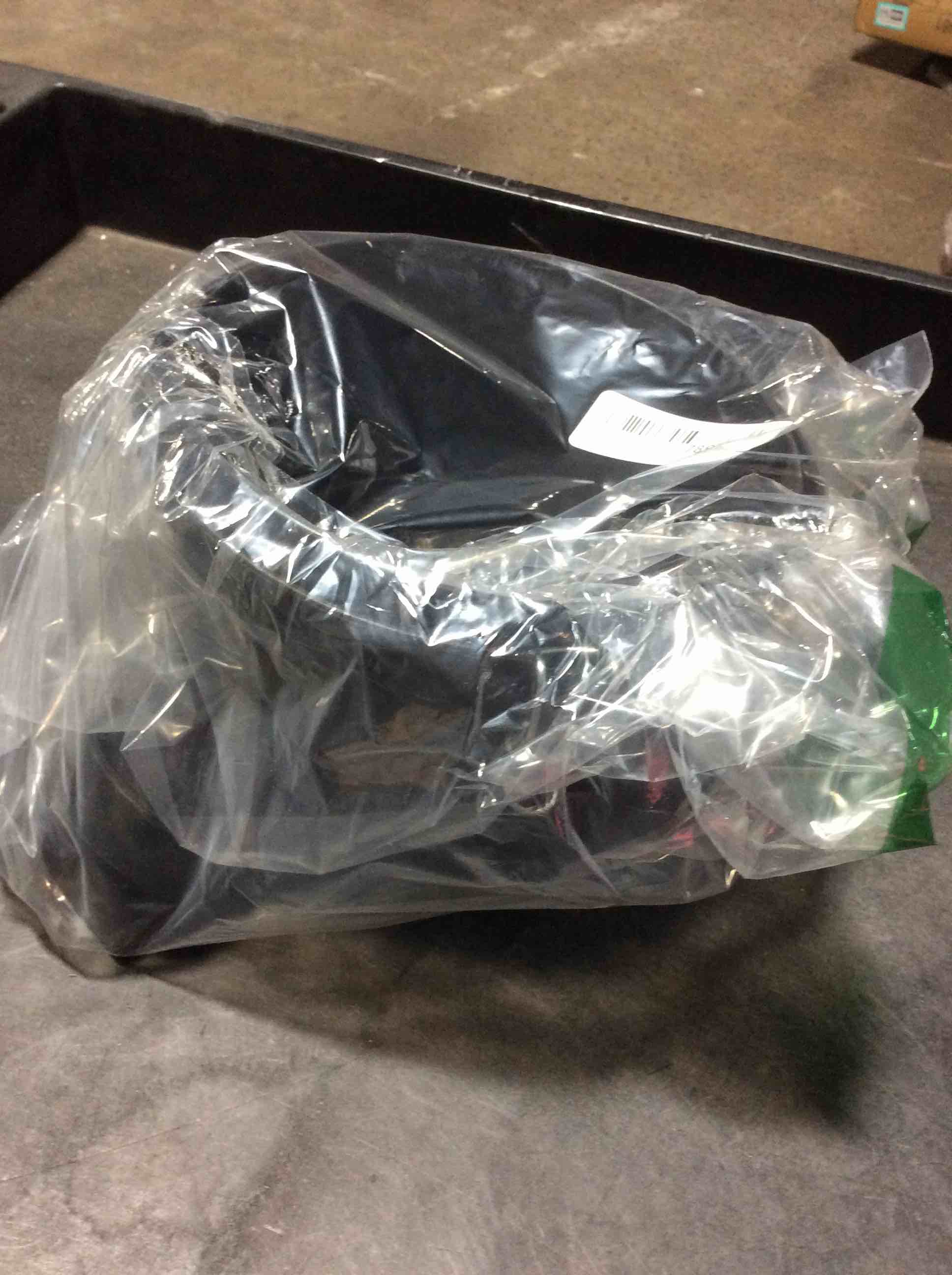 Condition photo showing Good Condition for Air Filter Cap R1401-42280 Compatible with Kubota KX057-4 KX121-3 KX121-3S KX161-3 Compatible with JD 5036C 5210 5310 5510 7200 7400 7500