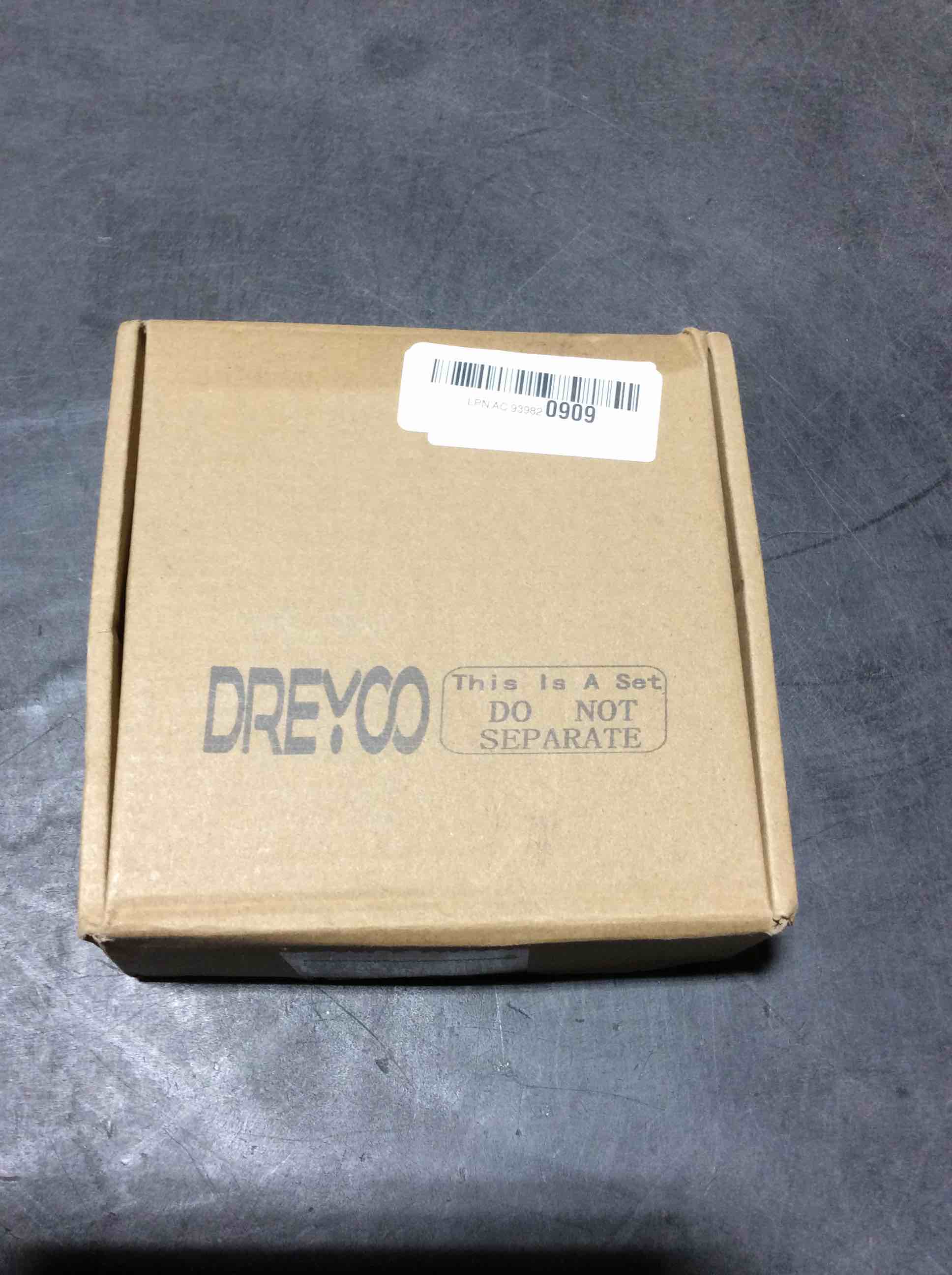 Condition photo showing Good Condition for Dreyoo 2 Pack 36 Inch x 3/8" Comp x 7/8" BC, Universal Flexible Toilet Connector With 2 tape, Braided Stainless Steel Water Supply Line with Anti Leaking Brass Nut, Easy installation