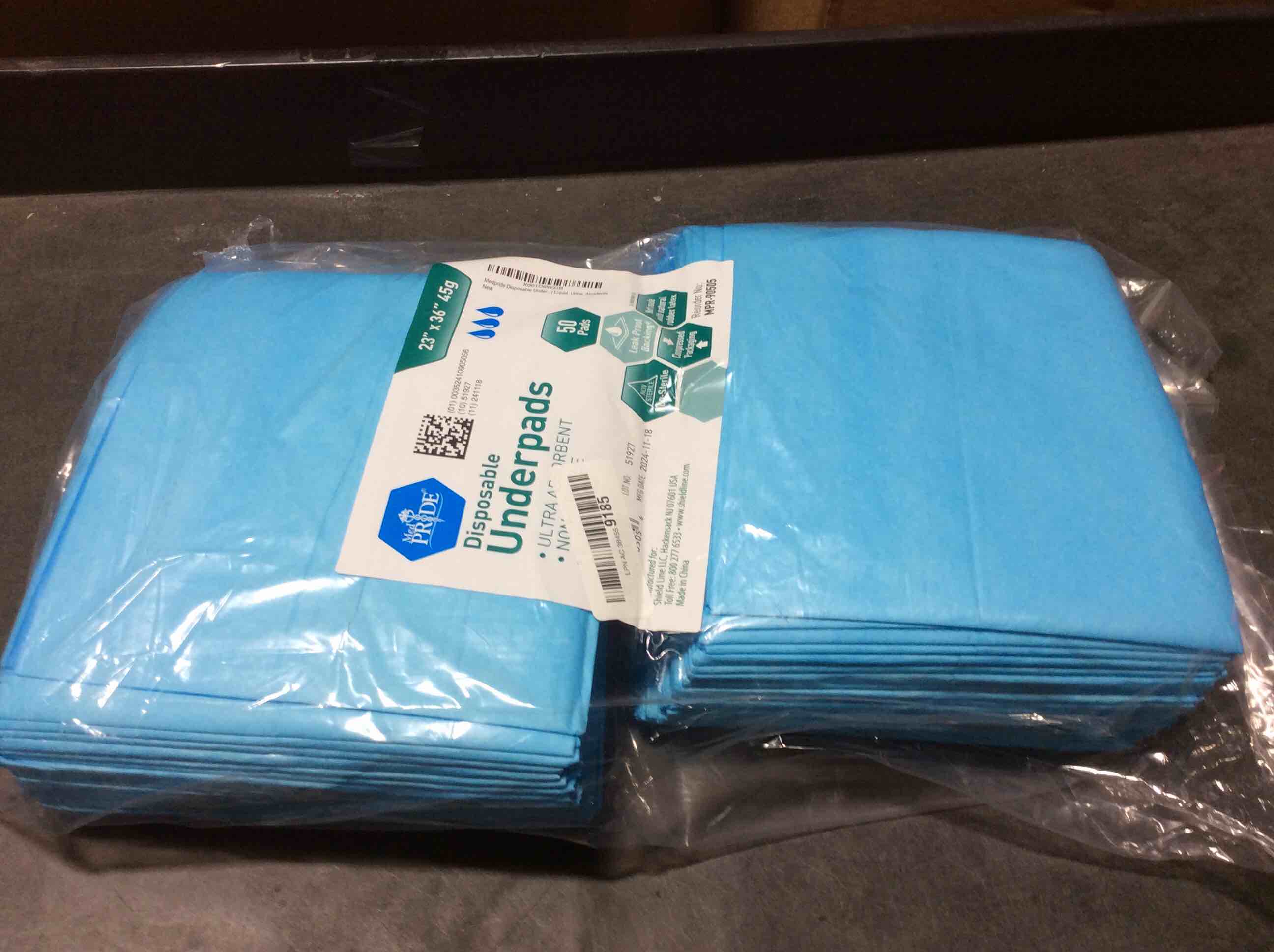 Condition photo showing Good Condition for MED PRIDE Disposable Chux Pads 23in X 36in, Super Absorbent Bed Pads for Incontinence, Underpads for Adults, Kids, Pets (50 Count (Pack of 1) Blue/White)