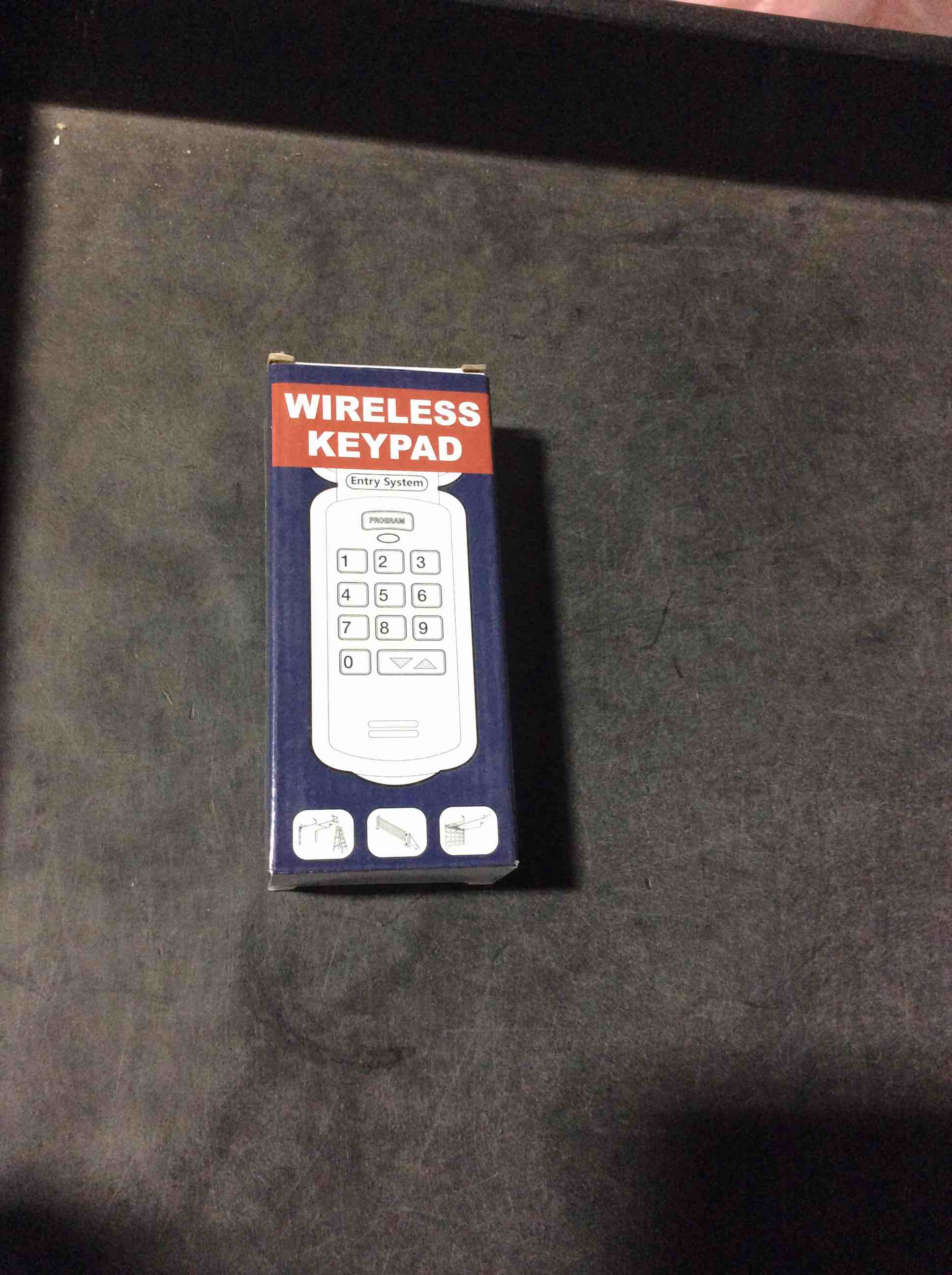 Condition photo showing Good Condition for universal wireless entry keypad guk-bx