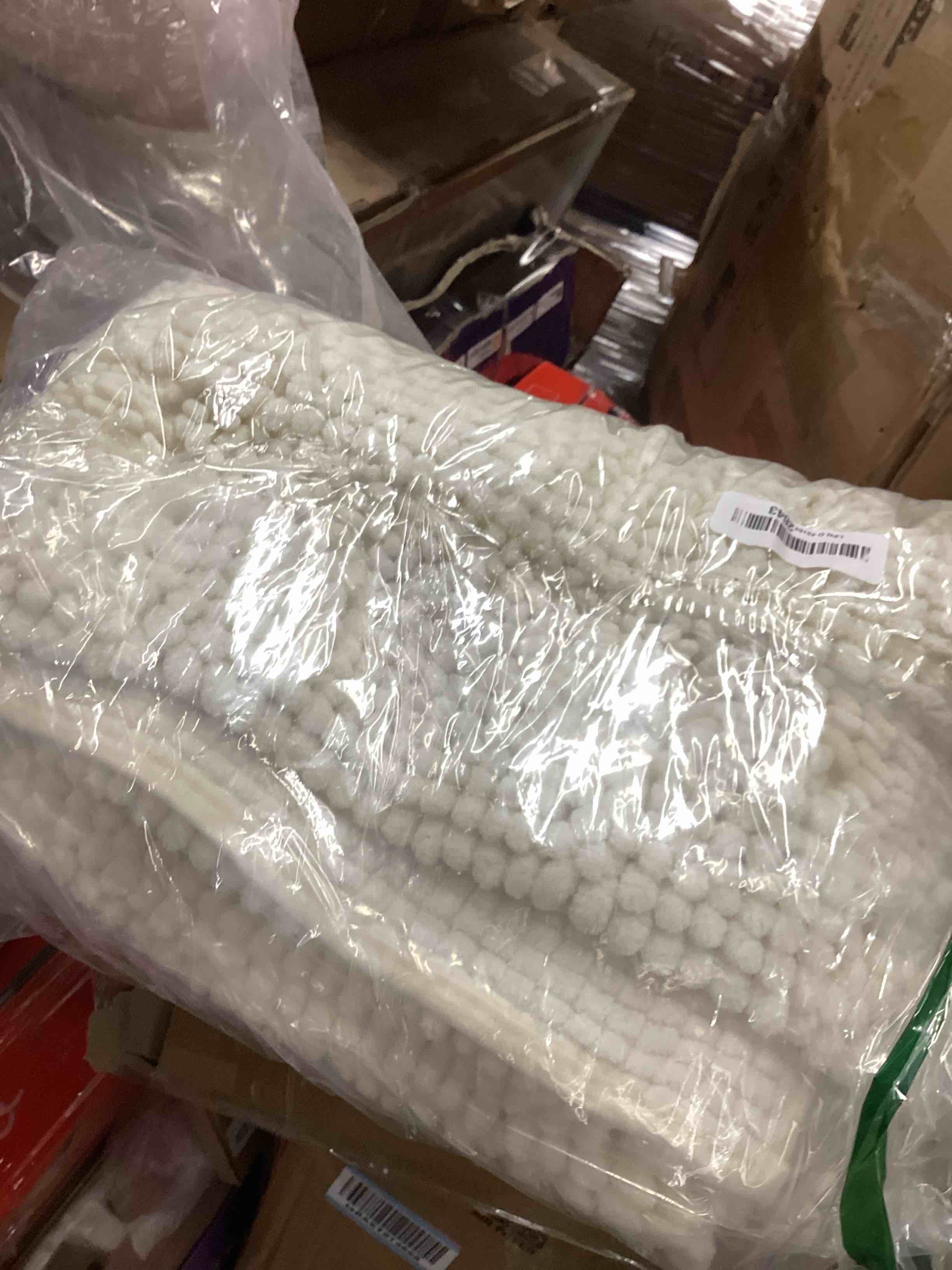 Condition photo showing Good Condition for H.VERSAILTEX Bath Mats for Bathroom Non Slip Luxury Chenille Striped Bath Rug Absorbent Non Skid Fluffy Soft Shaggy Rugs Washable Dry Fast Plush Carpet Mats for Bath Room, Tub 59" x 20" Cream