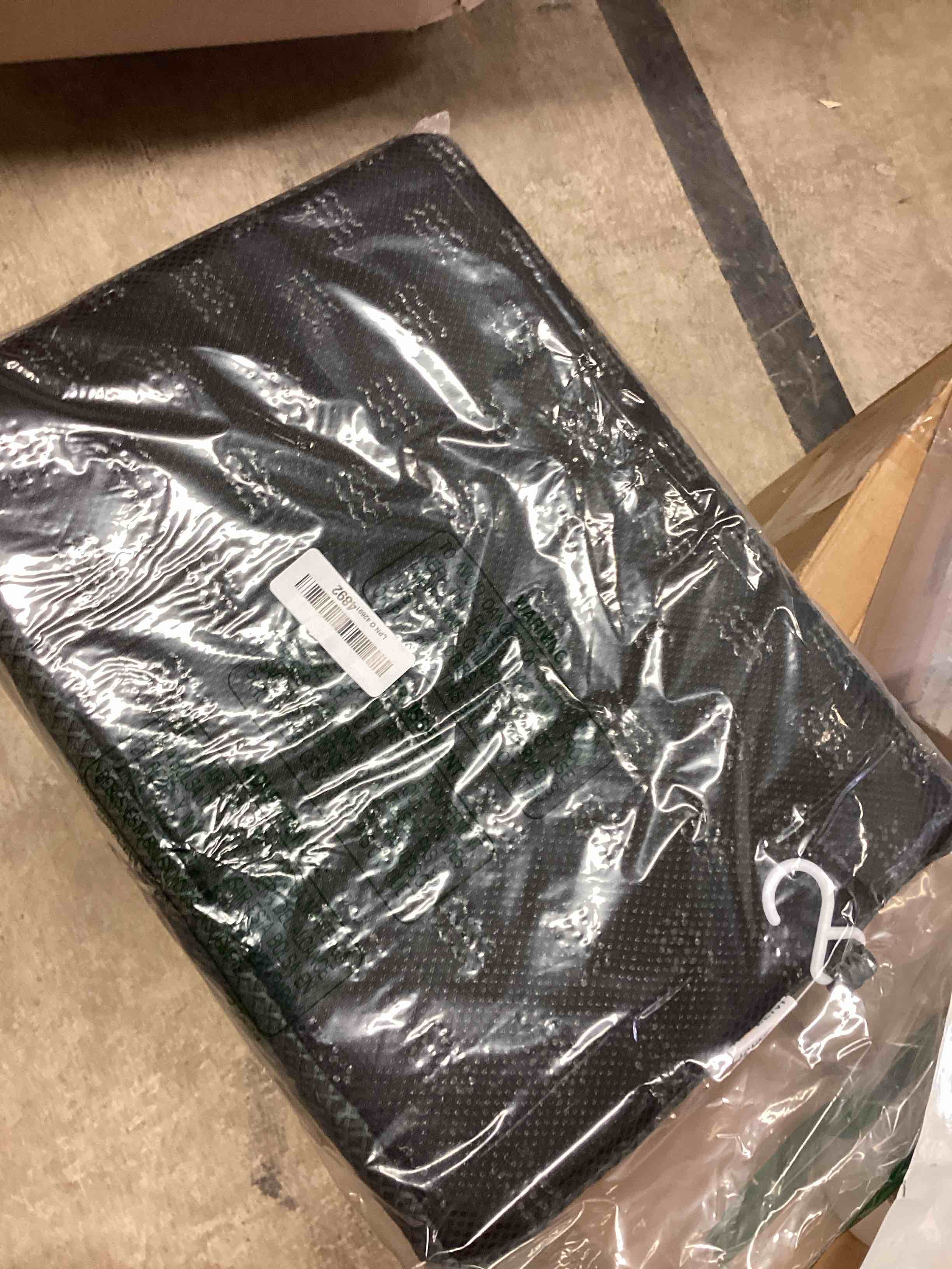 Condition photo showing Good Condition for REEZEIVI Shower Seat Cushion with Non-Slip Silicone Bottom,Soft 4D Mesh Fabric,Bathtub Chair Pad for Elderly,Quick Drying and Washable Shower Seat Mat, Design for Elderly, Senior, Handicap,Disabled grey-green