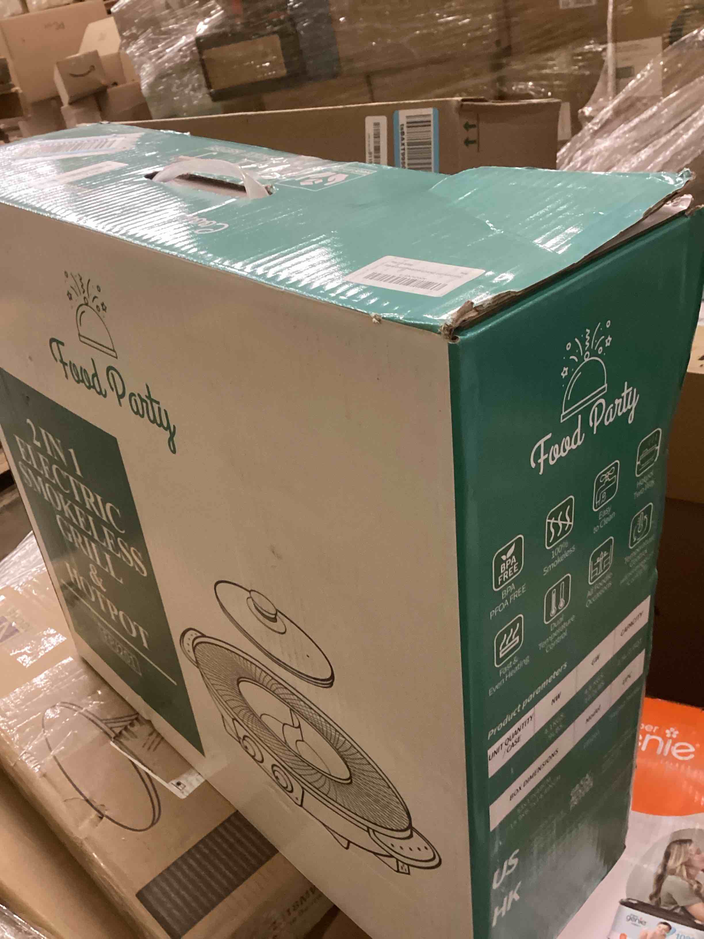 Condition photo showing New/Like New for Food Party Hot Pot with Grill 2 in 1 Electric Smokeless Grill and Hotpot Pot Combo Korean BBQ Grill 110V 1700W hotpot grill 1.0