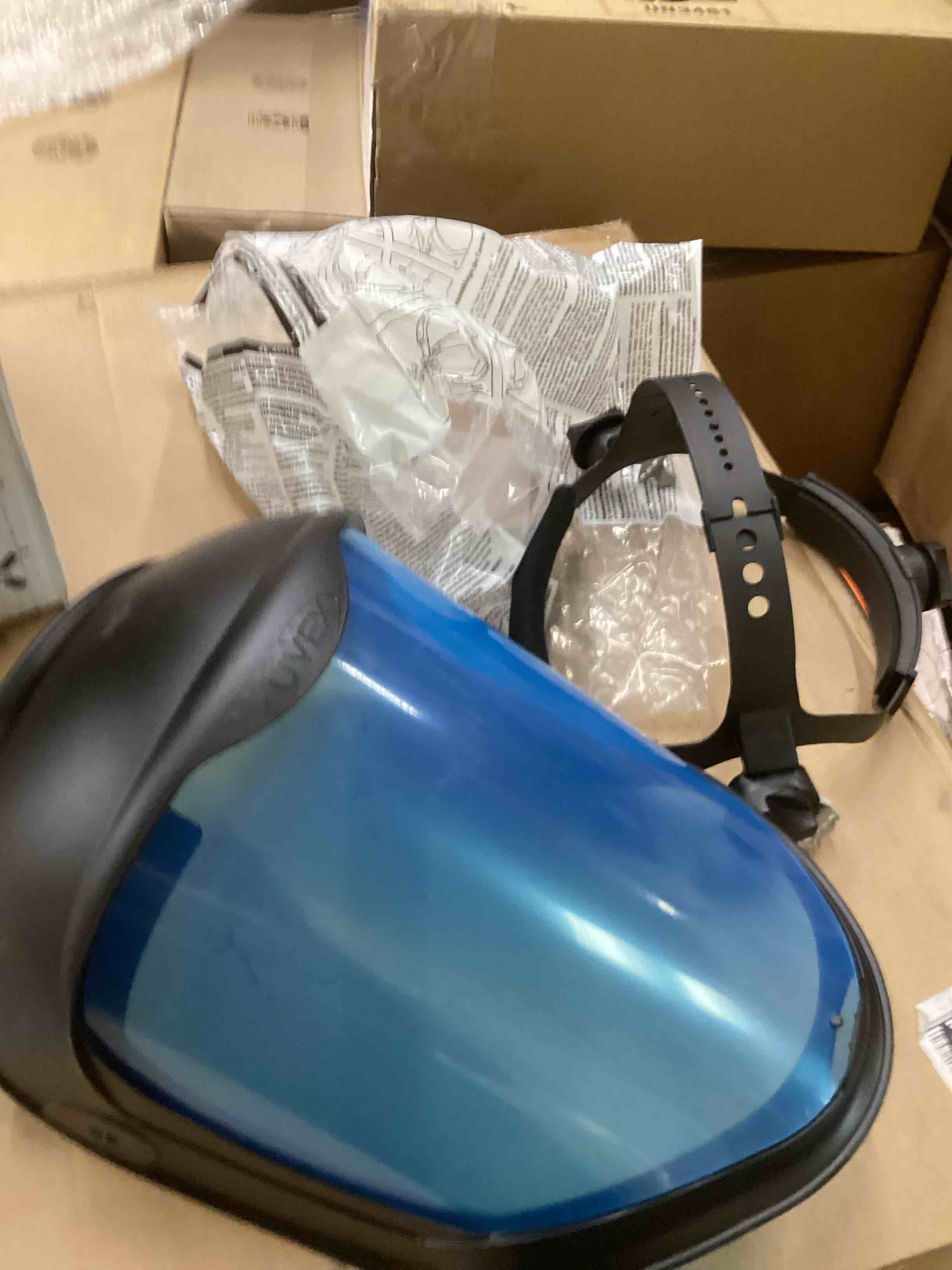 Condition photo showing New/Like New for uvex bionic face shield