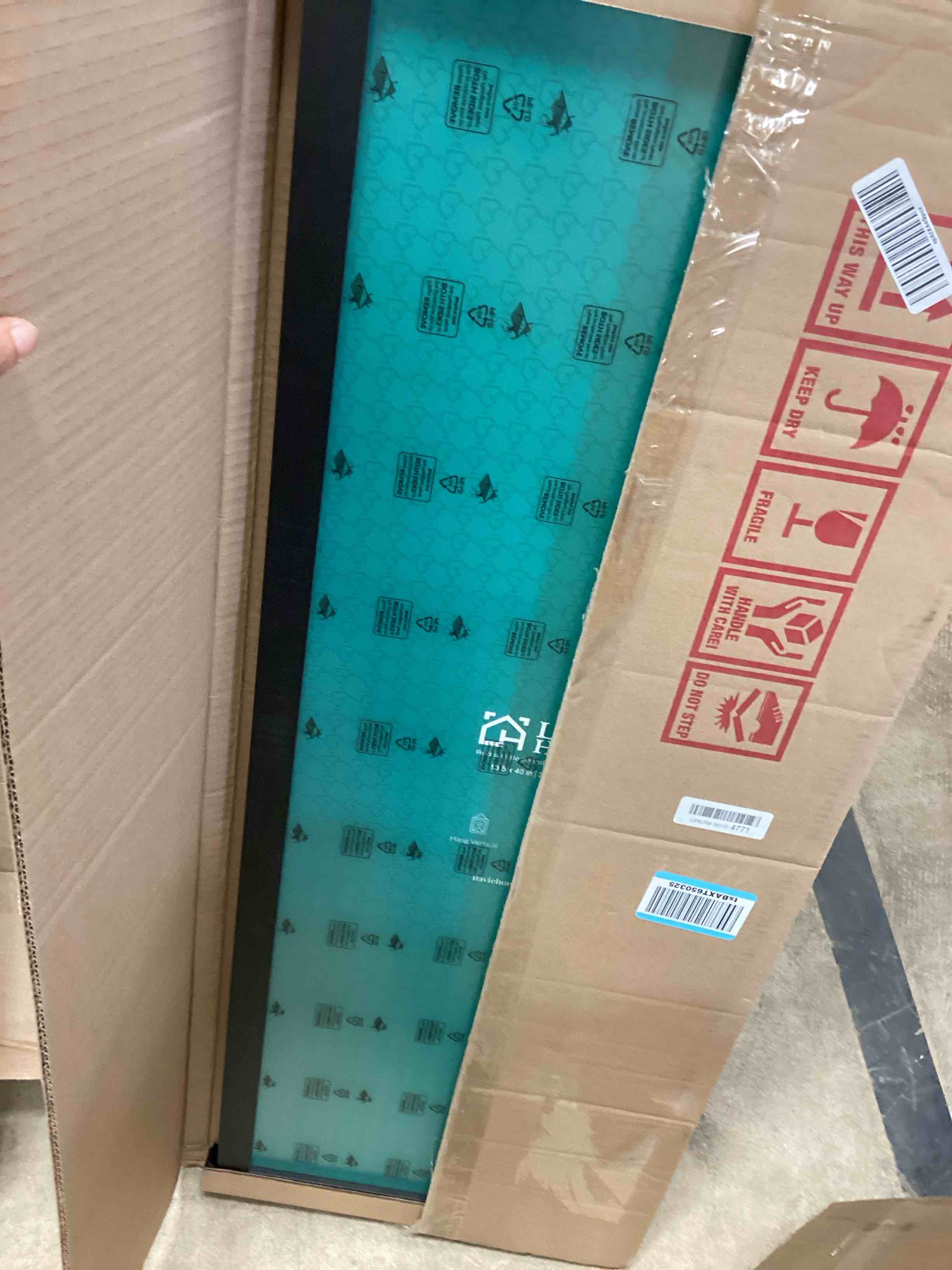 Condition photo showing Good Condition for LaVie Home 13.5x40 Picture Frame Black, Panoramic Picture Frame for Wall Decoration, Classic Black Minimalist Style Suitable for Decorating Houses, Offices, Hotels?1 Pack? 13.5x40 Black