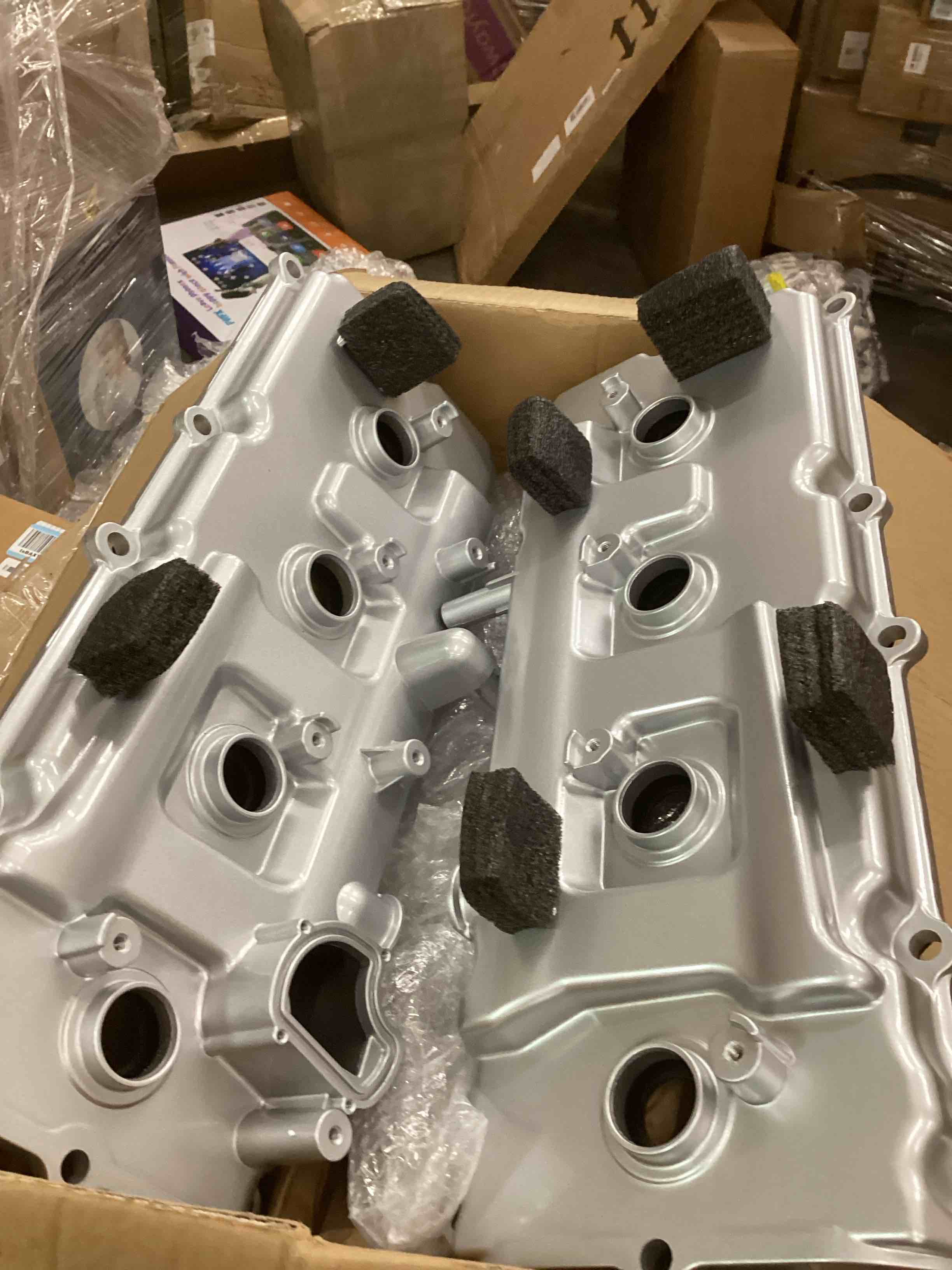 Condition photo showing Good Condition for mitzone upgrade aluminum engine valve cover set