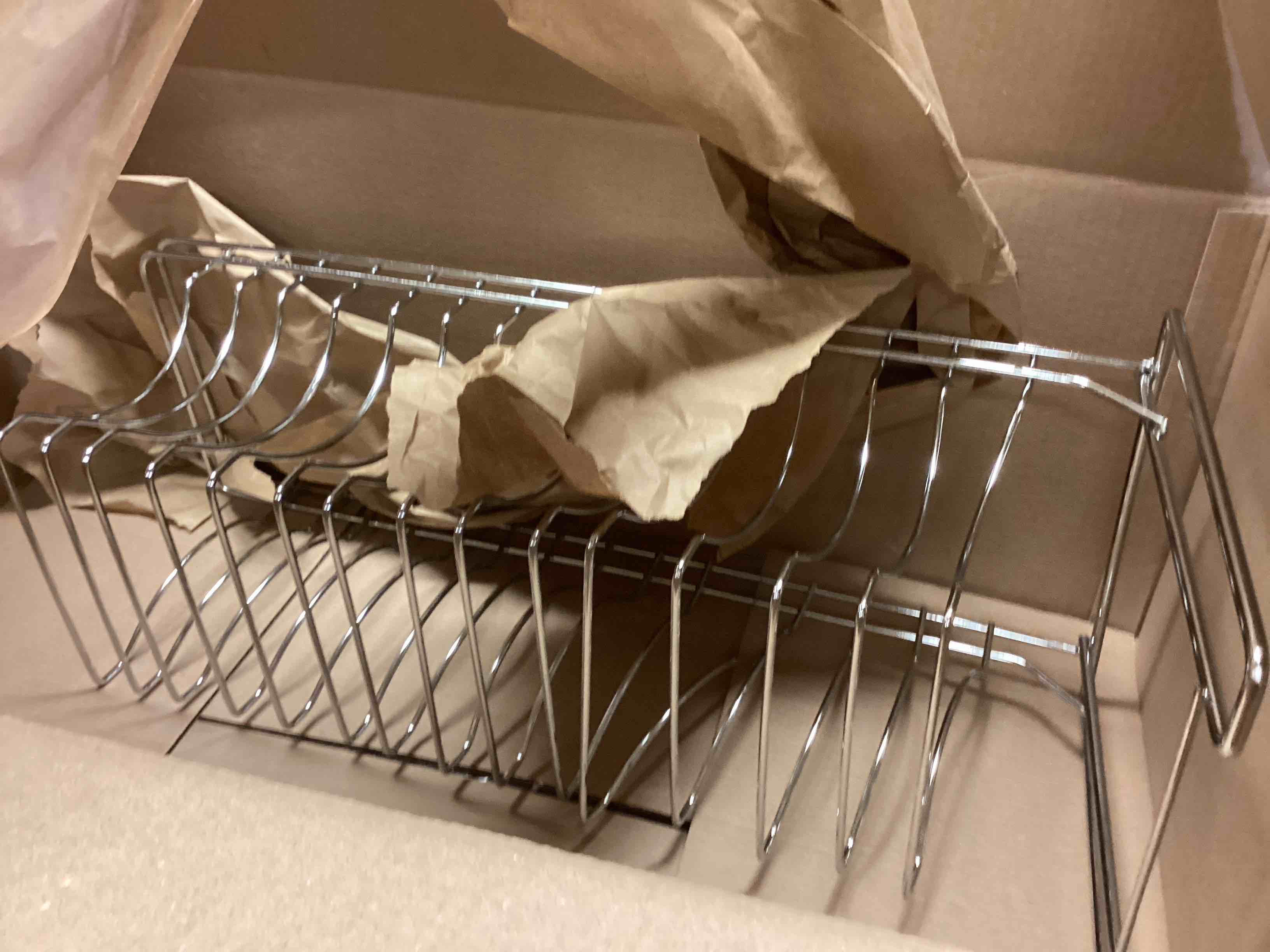 Condition photo showing Good Condition for Winco APZT-1015 15-Slot Aluminum Pizza Pan Rack