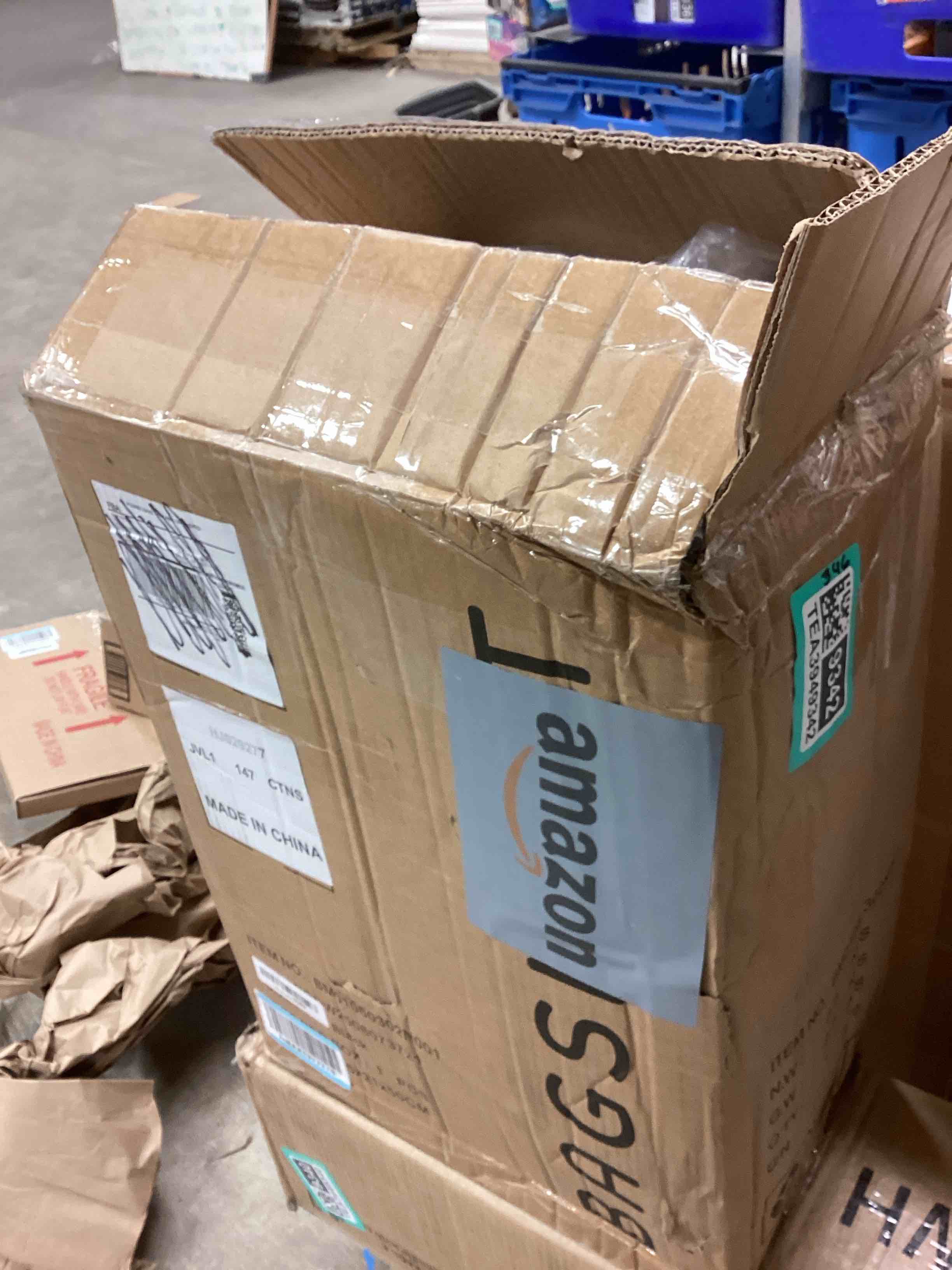 Condition photo showing New/Like New for BAGSMART Underseat Carry on Luggage with Wheels, Soft Small Travel Luggage with PVC Wet/Dry Pockets, Lightweight Soft Personal Item Suitcase for Short Trip, Black