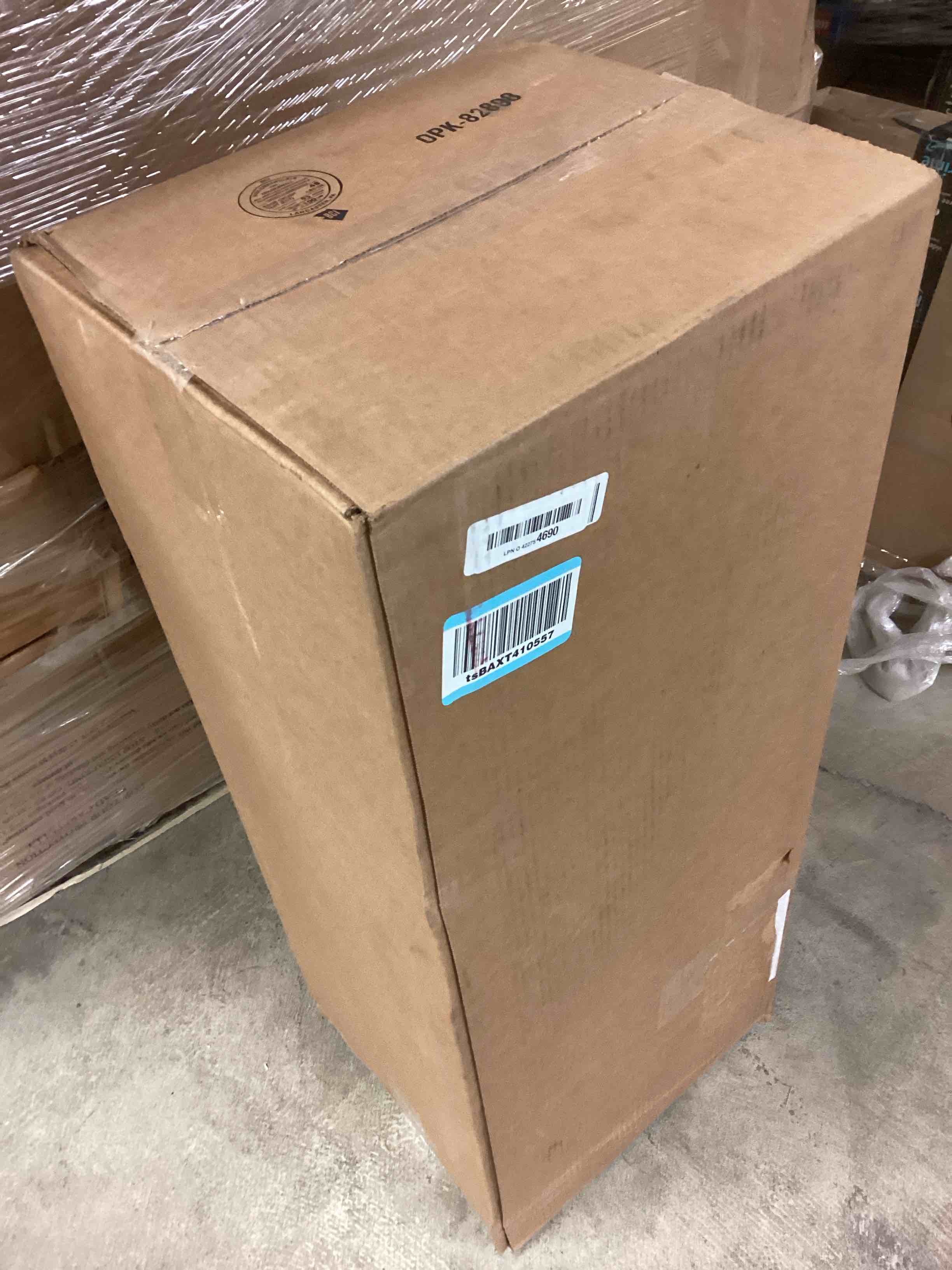 Condition photo showing New/Like New for HAVAHART 1079SR Large 1-Door Humane Catch and Release Live Animal Trap Cage - Live Raccoon Trap, for Bobcats, Beavers, Dogs, & More