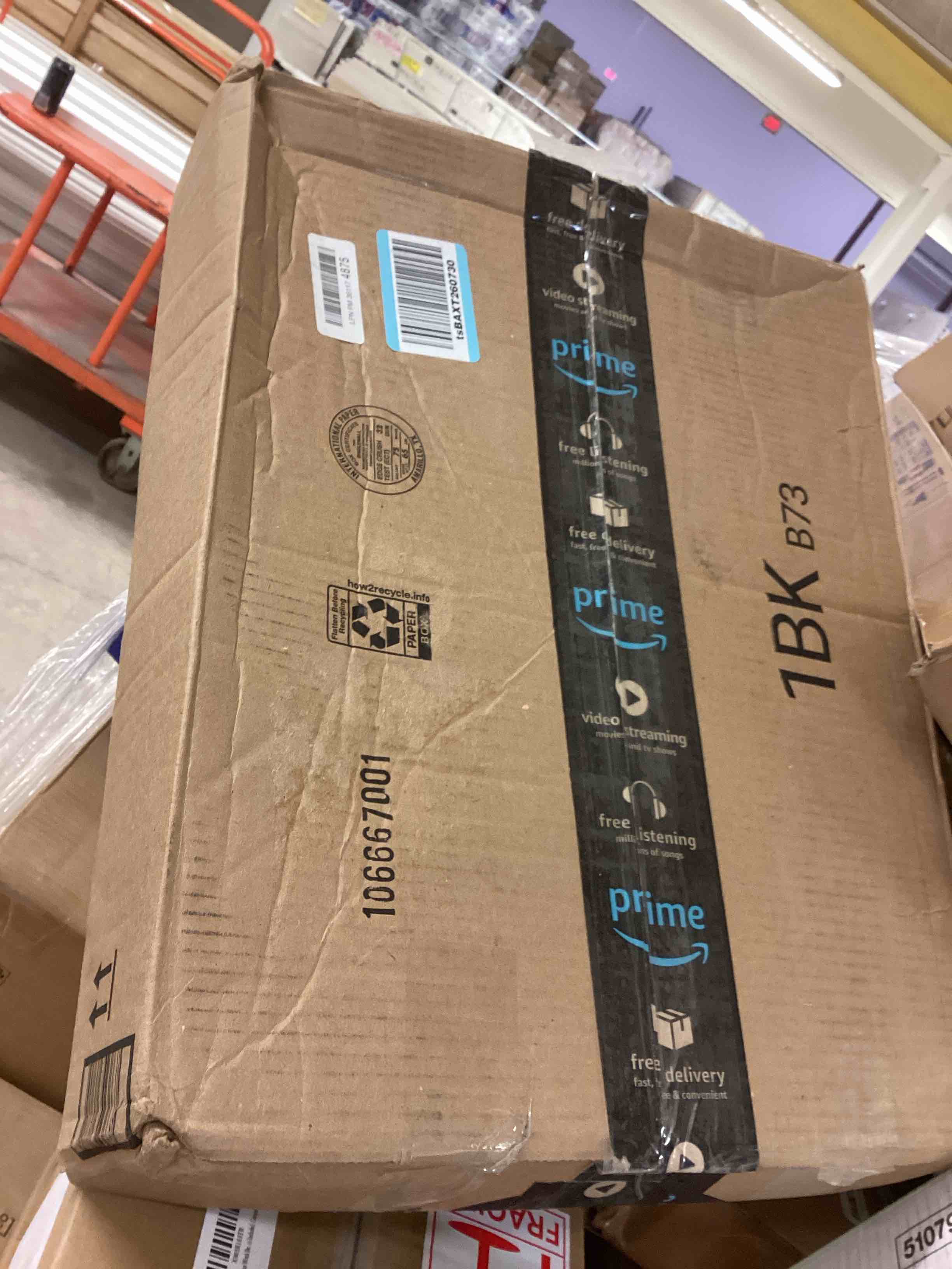 Condition photo showing New/Like New for Snow-Chains Auto Fixing 1 Min Quick Installation Tire-Chains, Heavy-Duty Emergency Tire Traction Chain for Pickup Trucks and Off-road SUV Car Tires 265 275 285 295 305 - Set of 2 (HYR-B)