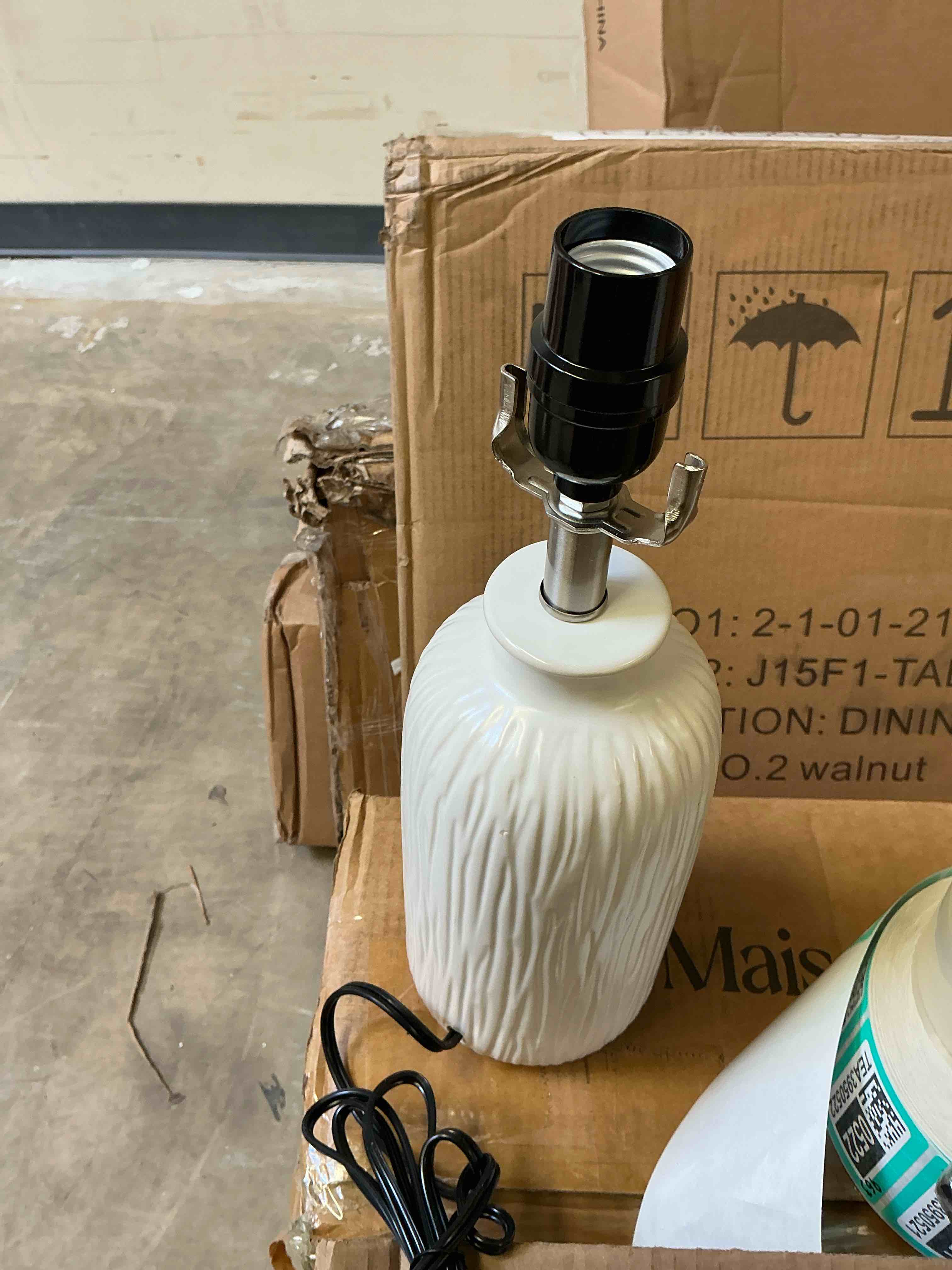 Condition photo showing As Is for 21” ivory white glazed ceramic lamp(set of 2)
