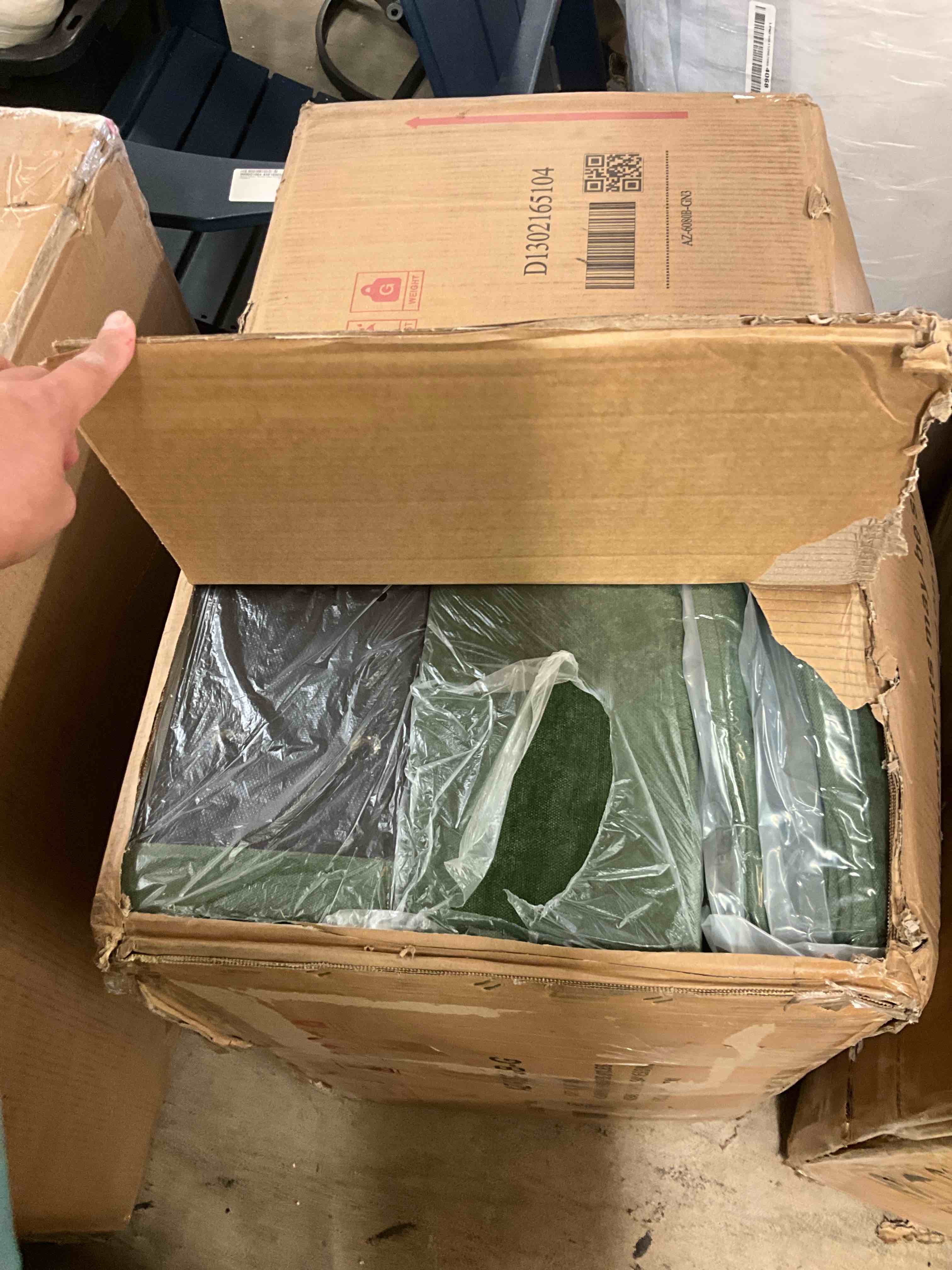 Condition photo showing Good Condition for l shaped modern sofa modular sectional cloud couch with ottoman (incomplete 3 boxes only) (boxes #3,2 and 4 )
