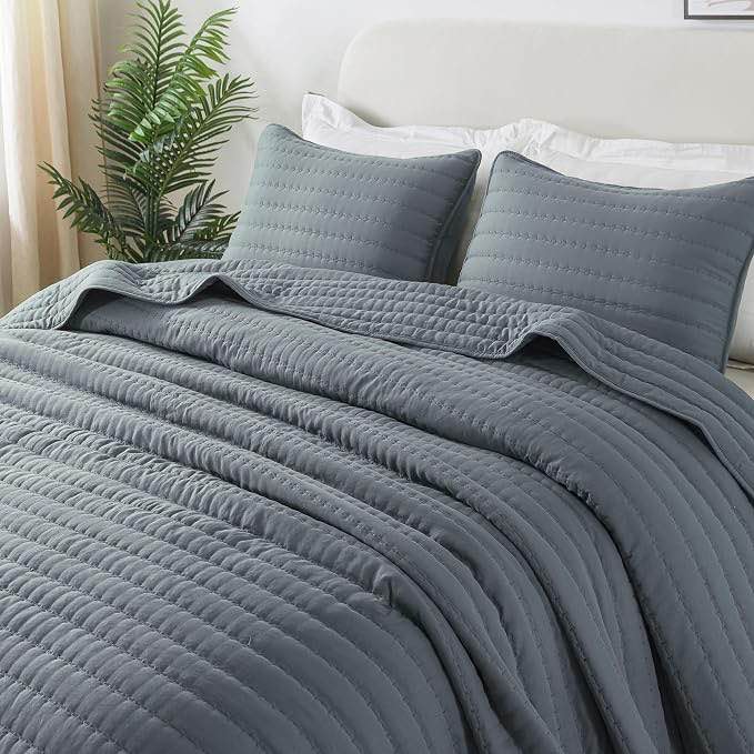 quilt set lightweight & durable for all seasons Q NB ( similar to the stock photo )