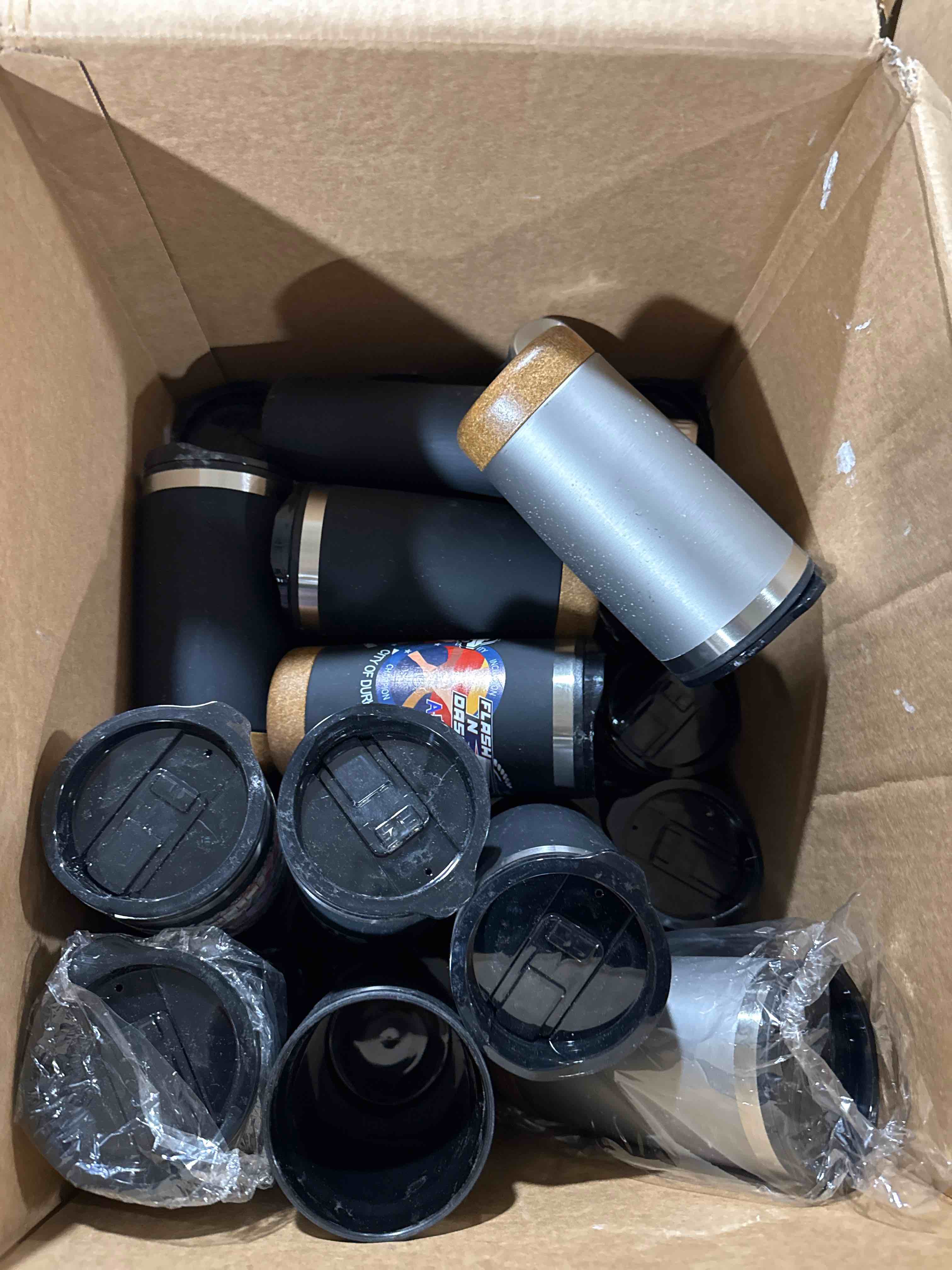 Condition photo showing Good Condition for lot of 29 assorted tumblers