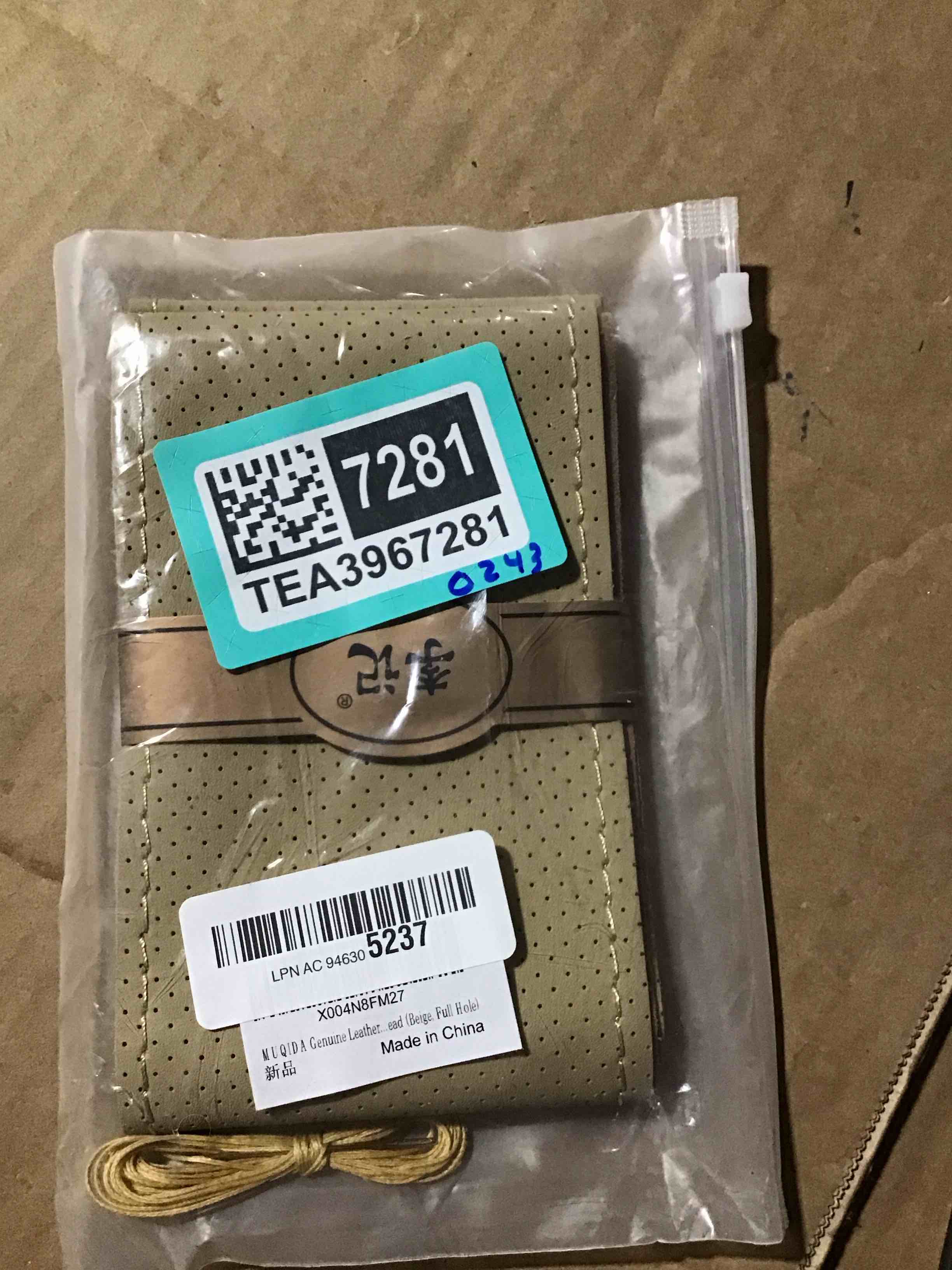 Fit  for premium faux leather car steering wheel cover for phaeton 4.2 Eos 3.2 v6 needle and thread 