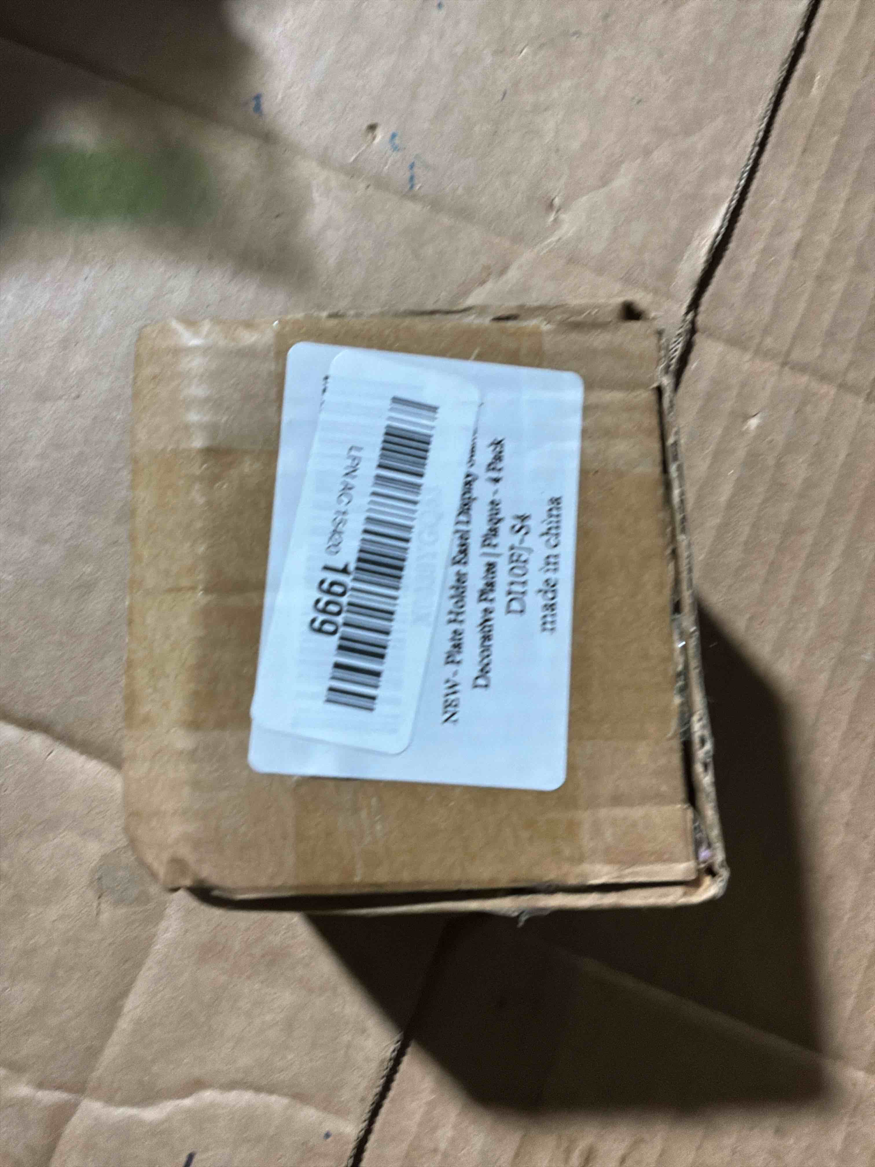 TR-LIFE 4 Pack 6 Inch Plate Stands for Display - Metal Easel Holder Stand for Picture Frame, Decorative Plate, Photo, Tabletop Art (Gold)