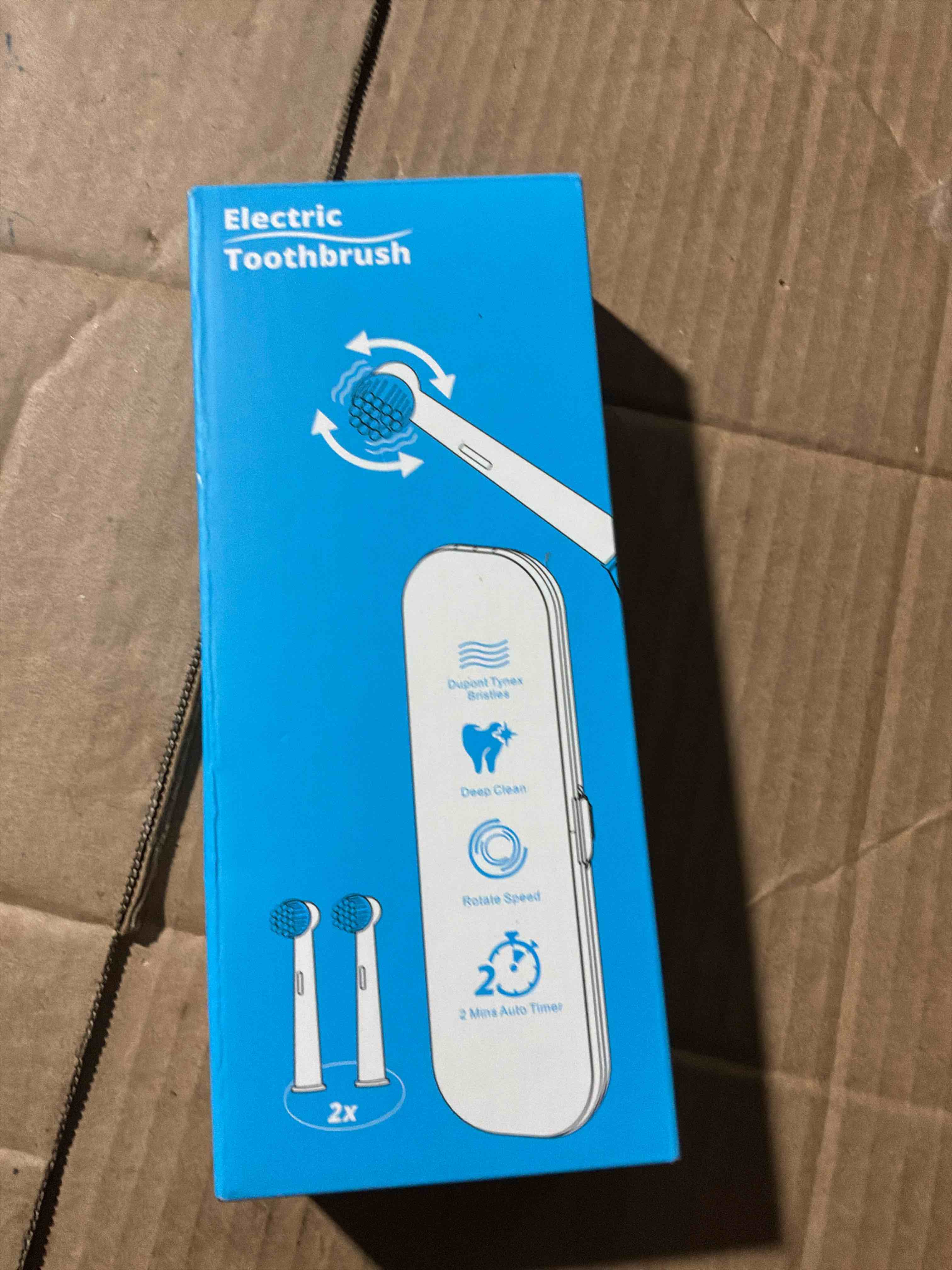 Oral-B Pro 1000 Rechargeable Electric Toothbrush, Pink