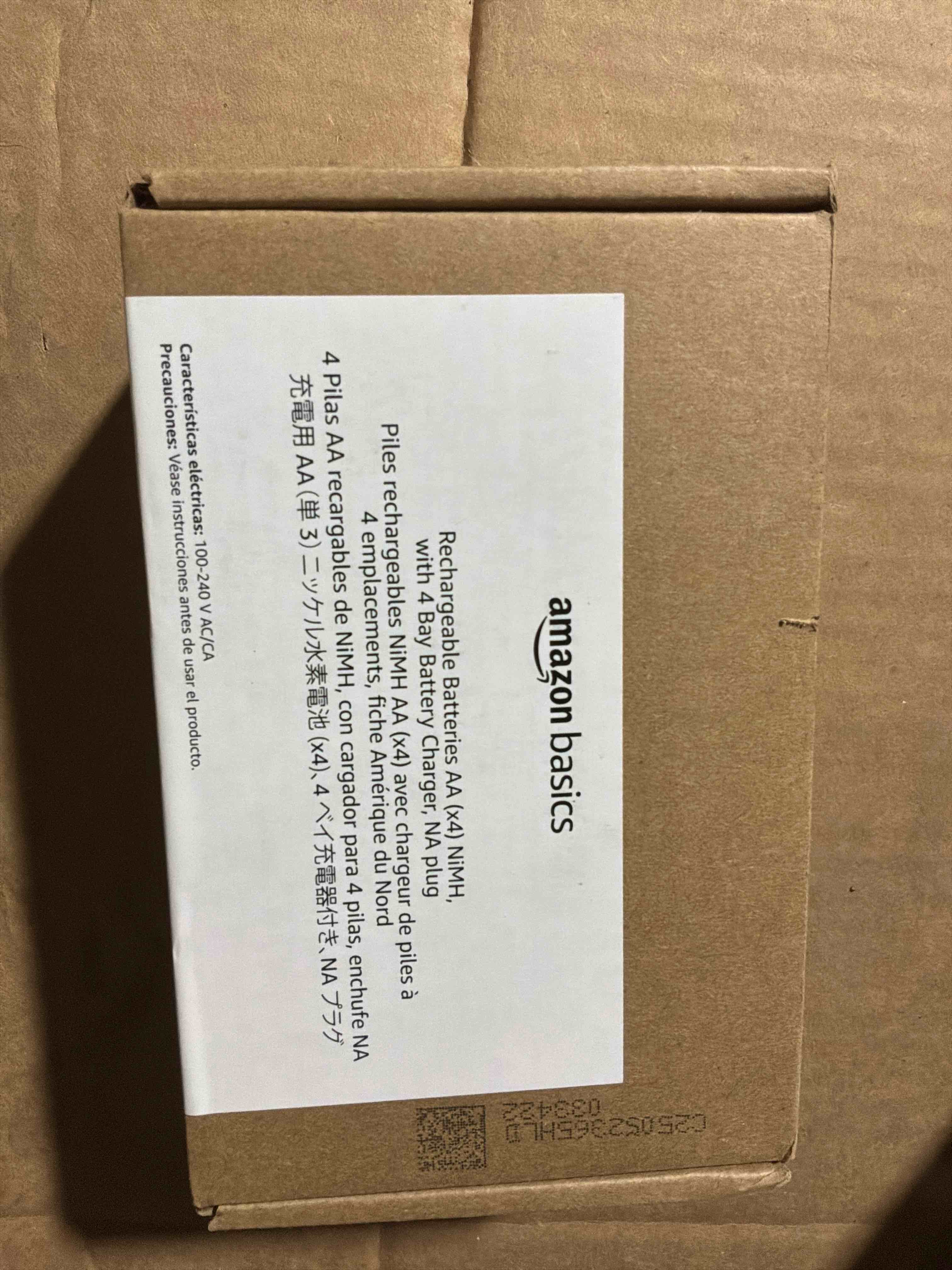 Amazon Basics 4-Bay Battery Charger for AA & AAA Rechargeable Batteries with Rechargeable AA NiMh Batteries, 4 count (Pack of 1), Type A (American) Plug, Black