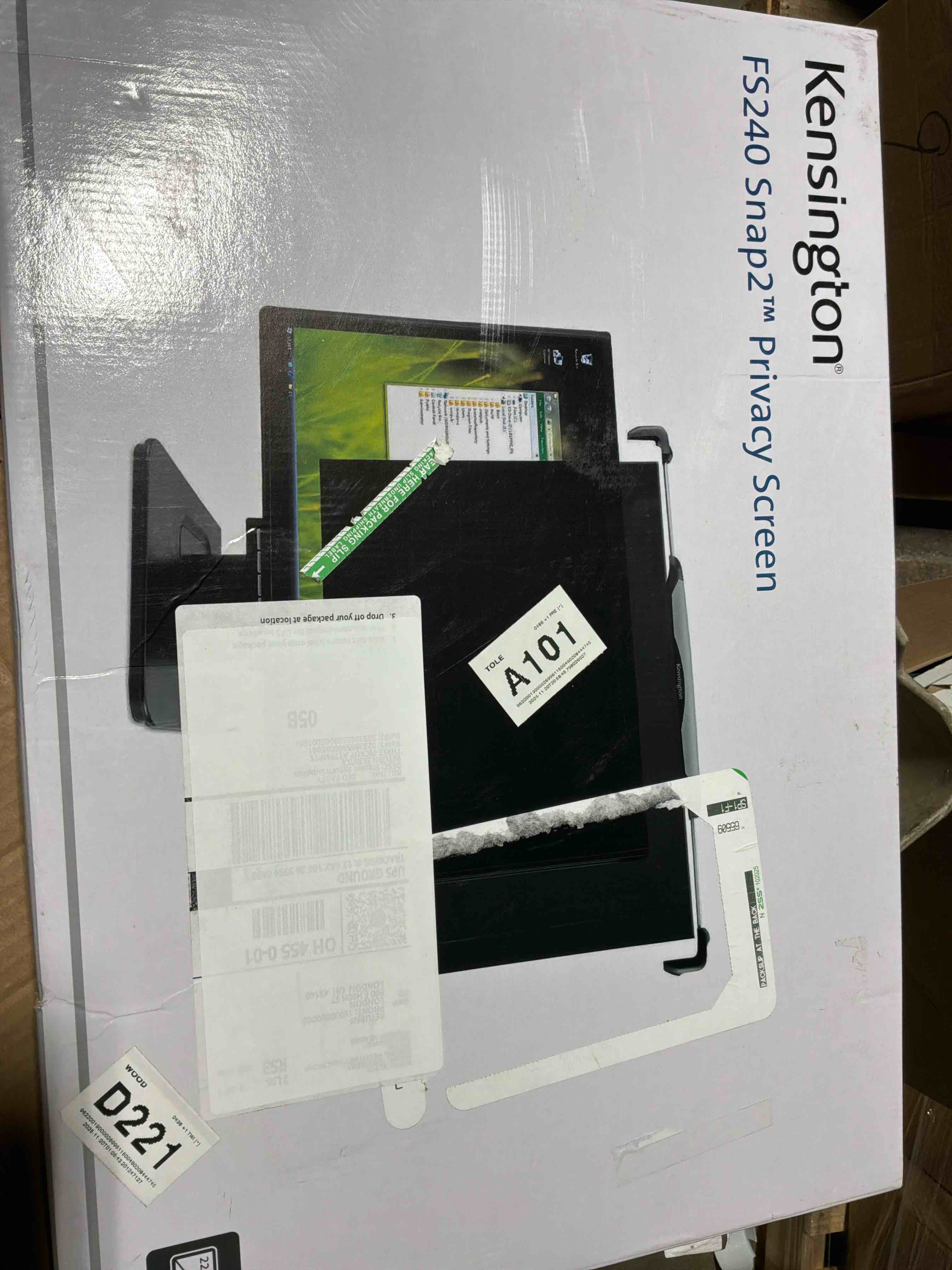 Condition photo showing New/Like New for Snap2 Privacy Screen 22 To 24