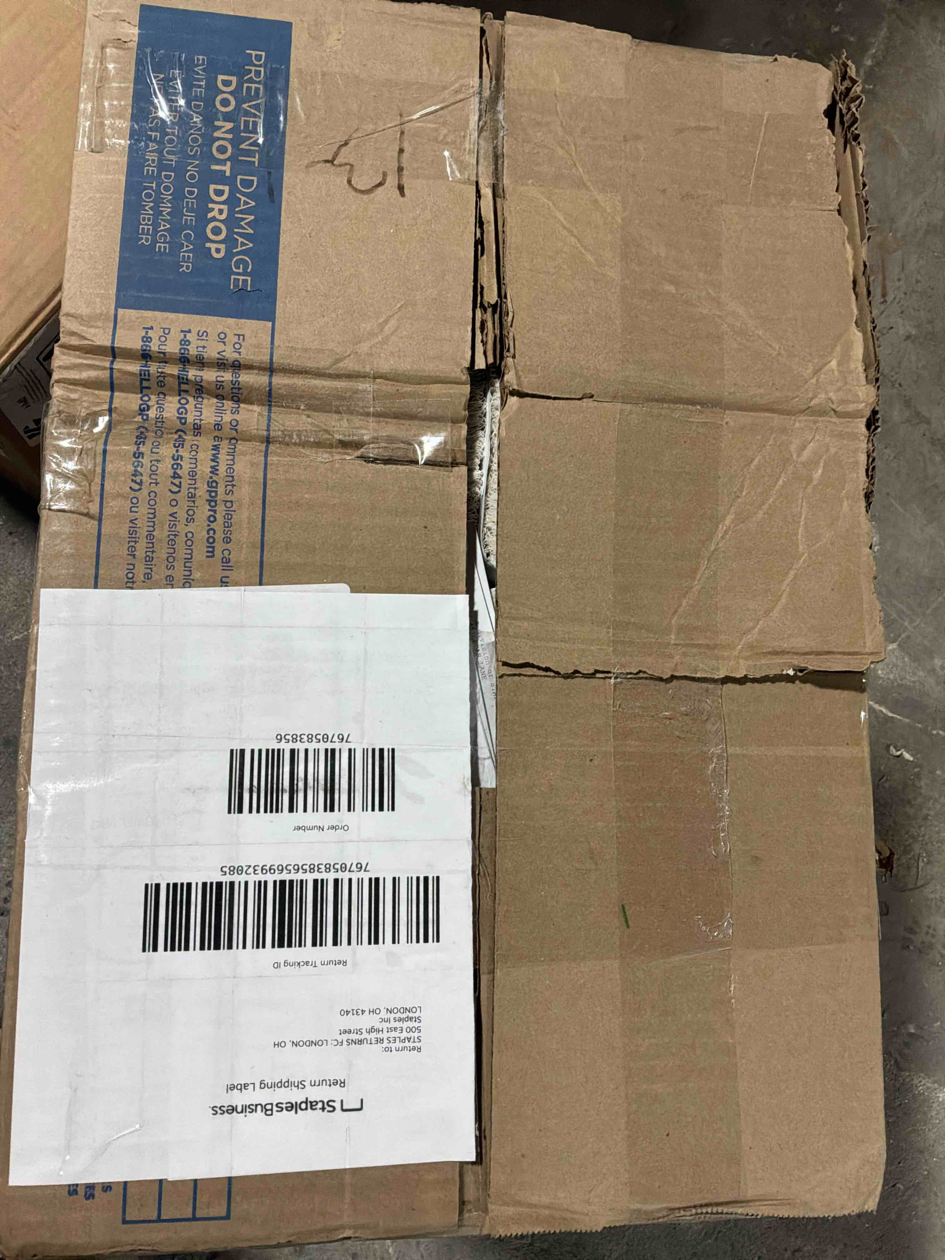 Pacific Blue Select Premium 2-Ply C-Fold Paper Towels by GP PRO (Georgia-Pacific) , White, 23000, 120 Towels Per Pack, 12 Packs Per Case