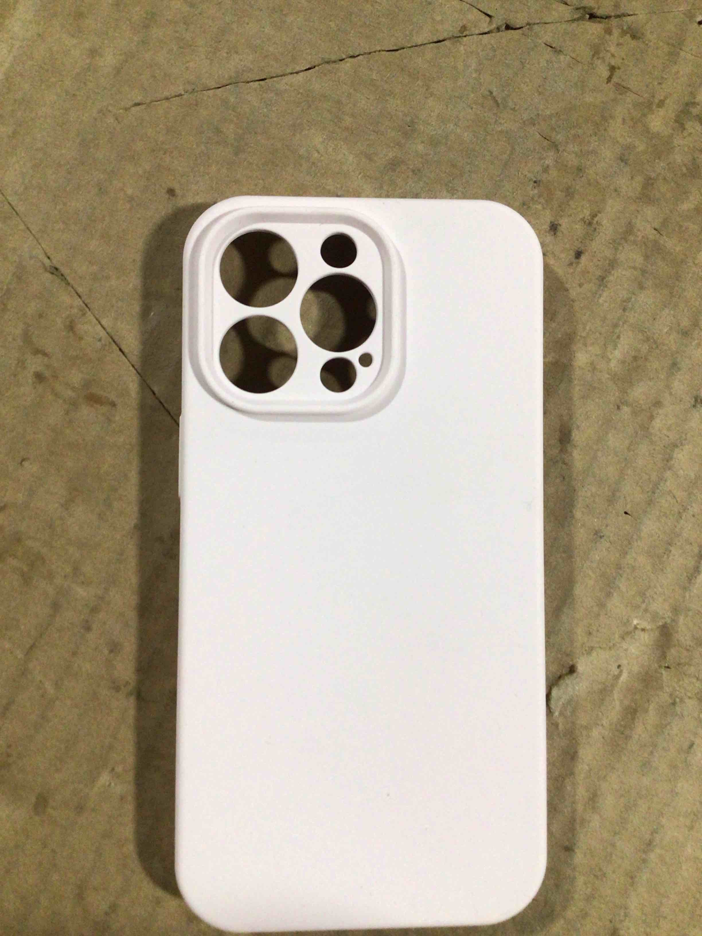 Condition photo showing New/Like New for VOOII FOCUS Chalk pink 13 pro iPhone silicone phone case