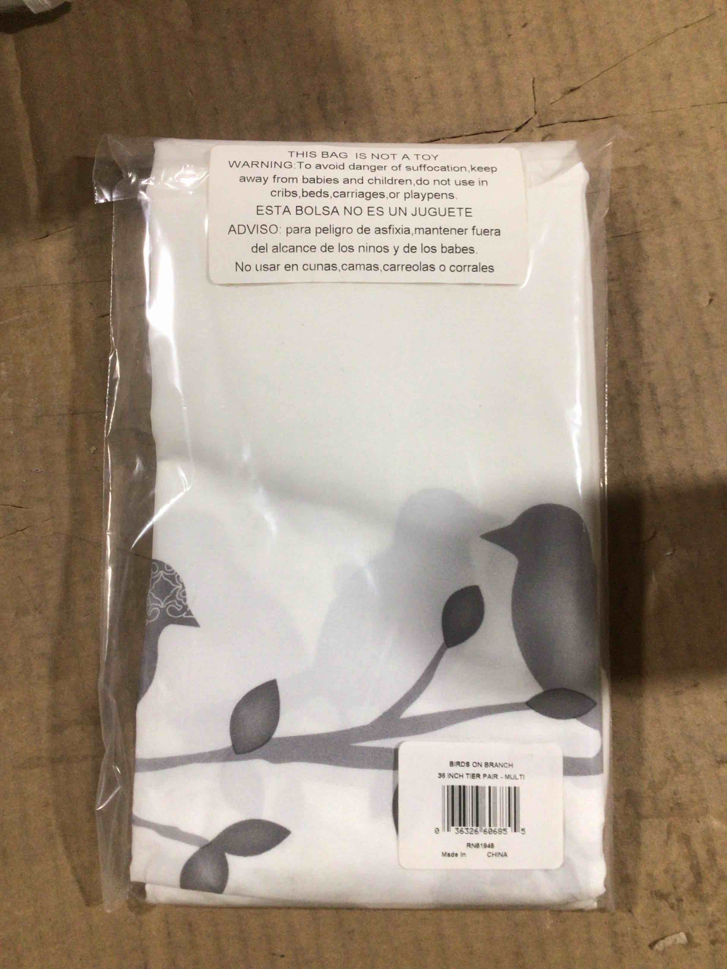 Condition photo showing New/Like New for Birds on branch 35 inch tier pair 