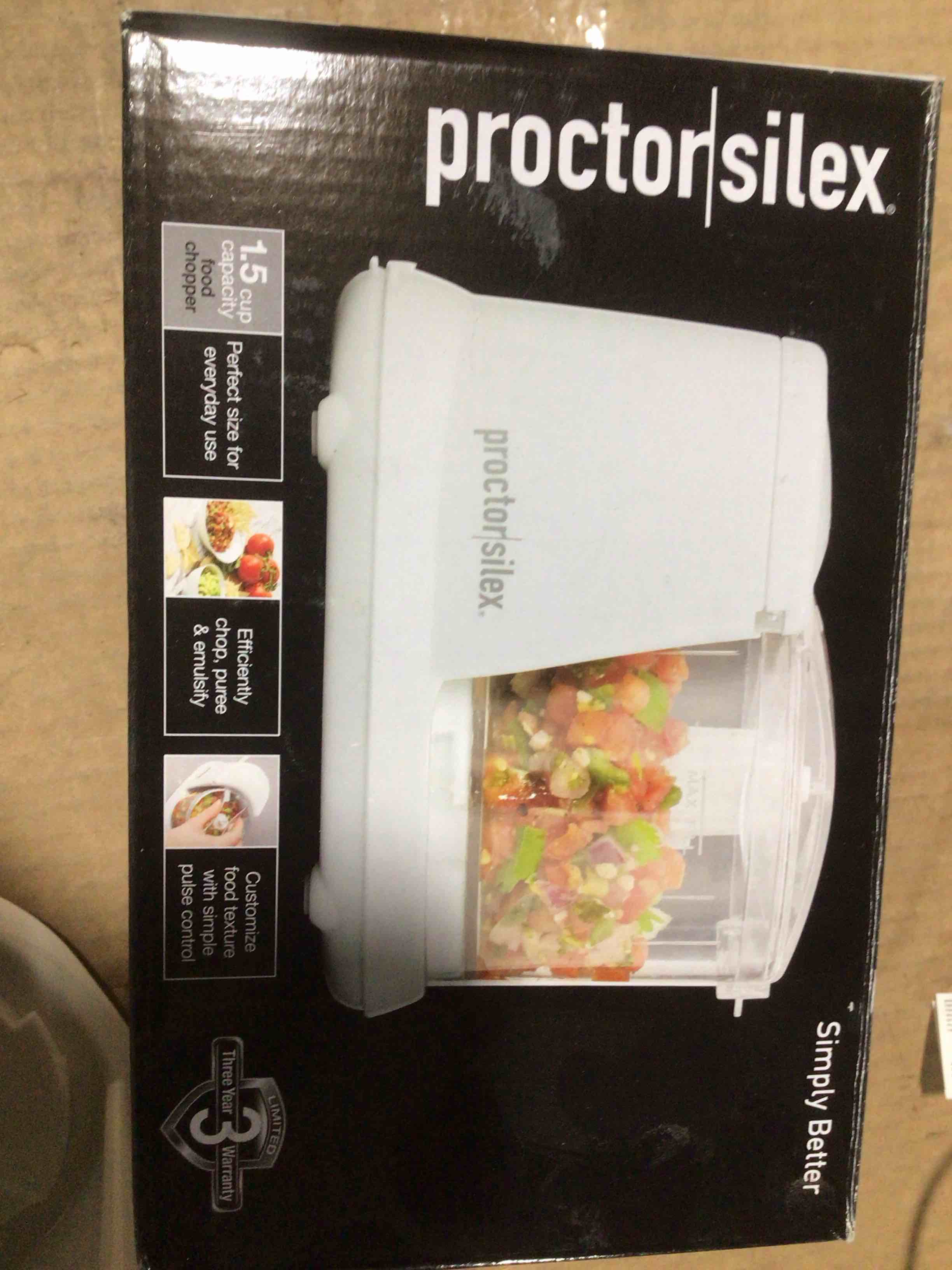 Condition photo showing New/Like New for proctor silex food chopper