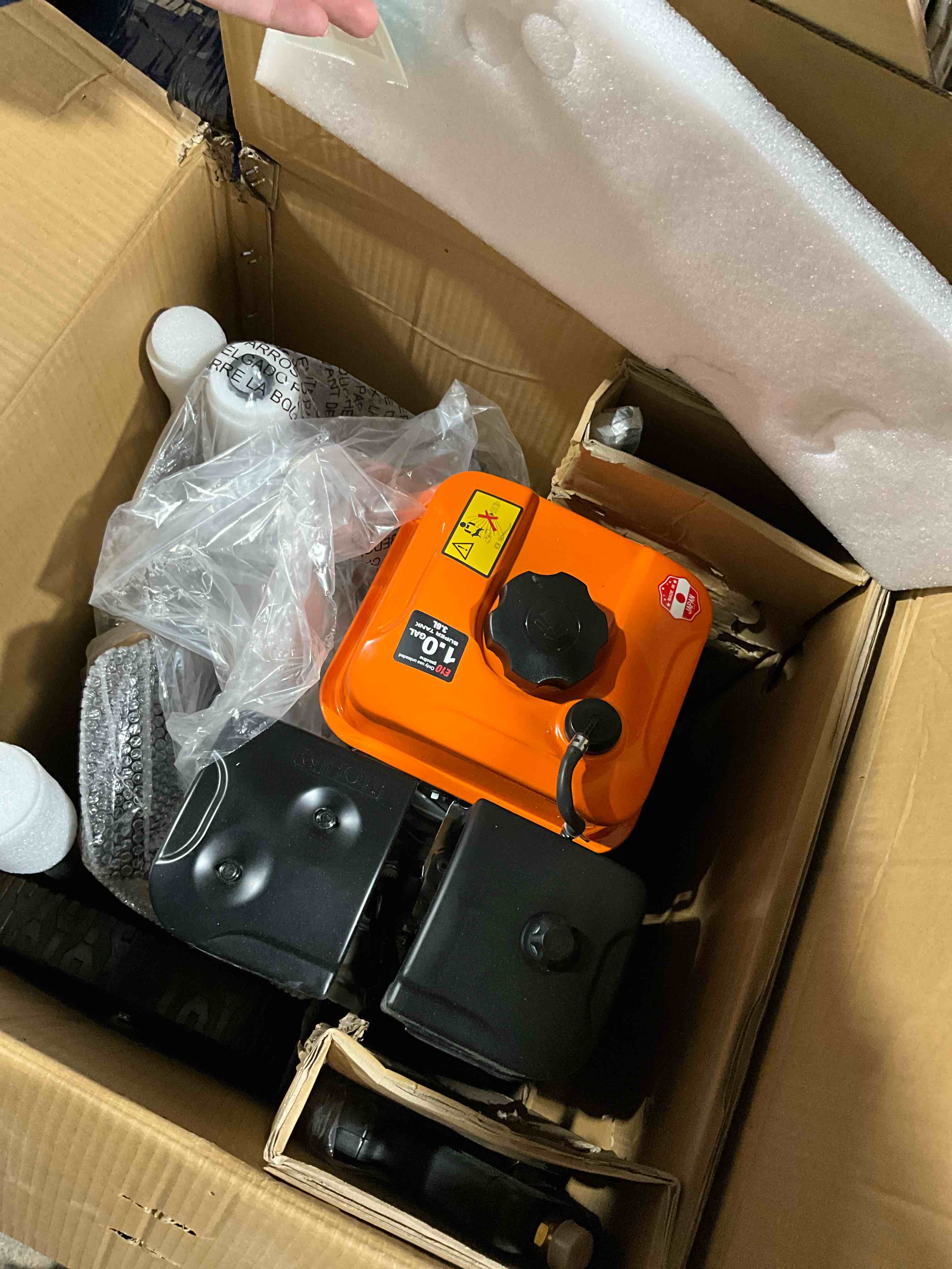 Condition photo showing New/Like New for Genmax 3200 PSI 2.5 GPM Gas Powered Pressure Washer With 5 Quick Connect Nozzles