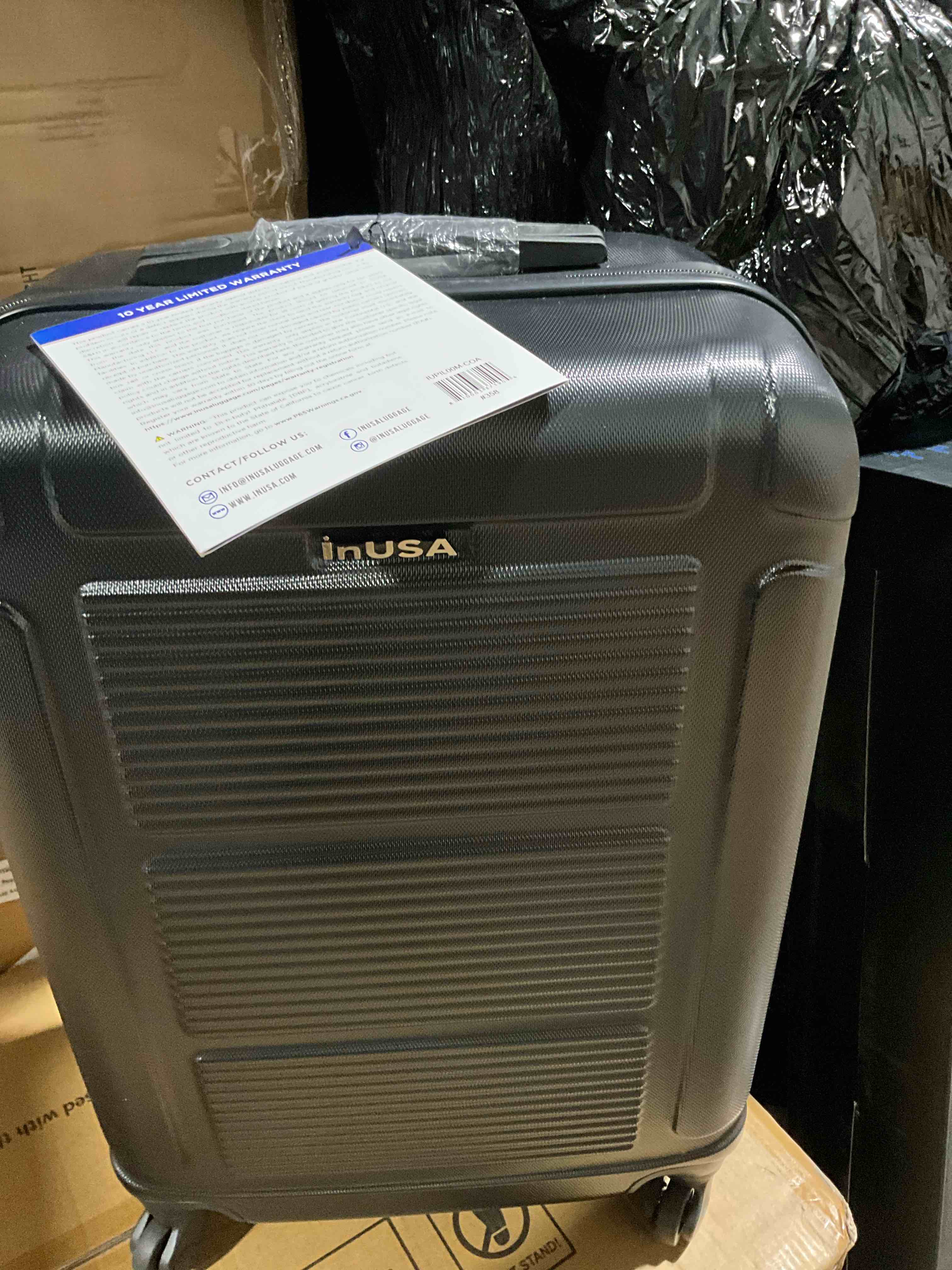 Condition photo showing New/Like New for InUSA Pilot 24" Lightweight Hardside Spinner Luggage